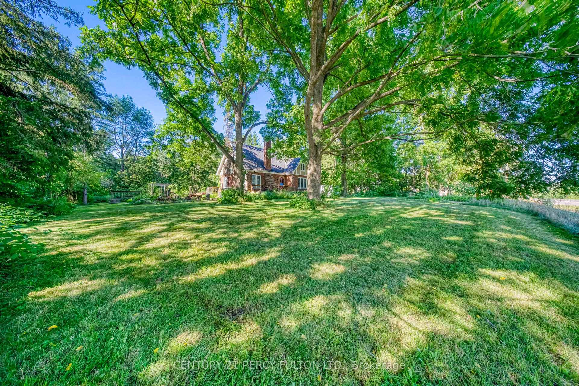 Photo 34 of 1853 Governors Road, Hamilton, Rural Ancaster — HOMEH