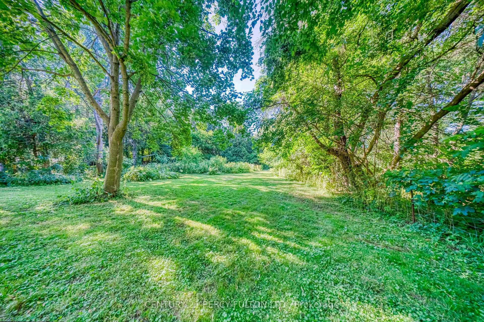 Photo 38 of 1853 Governors Road, Hamilton, Rural Ancaster — HOMEH