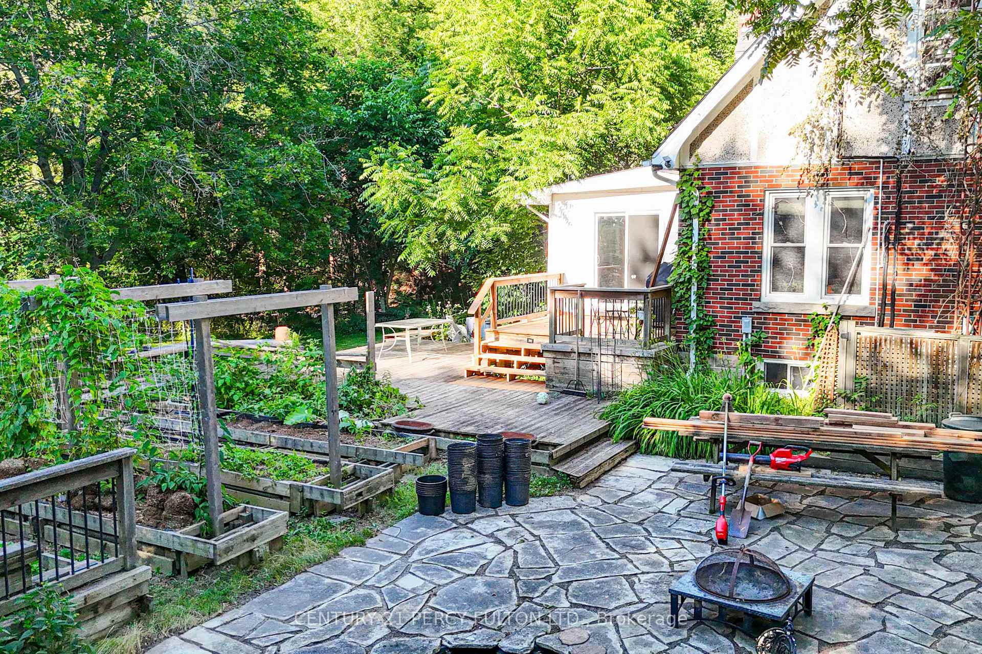 Photo 41 of 1853 Governors Road, Hamilton, Rural Ancaster — HOMEH