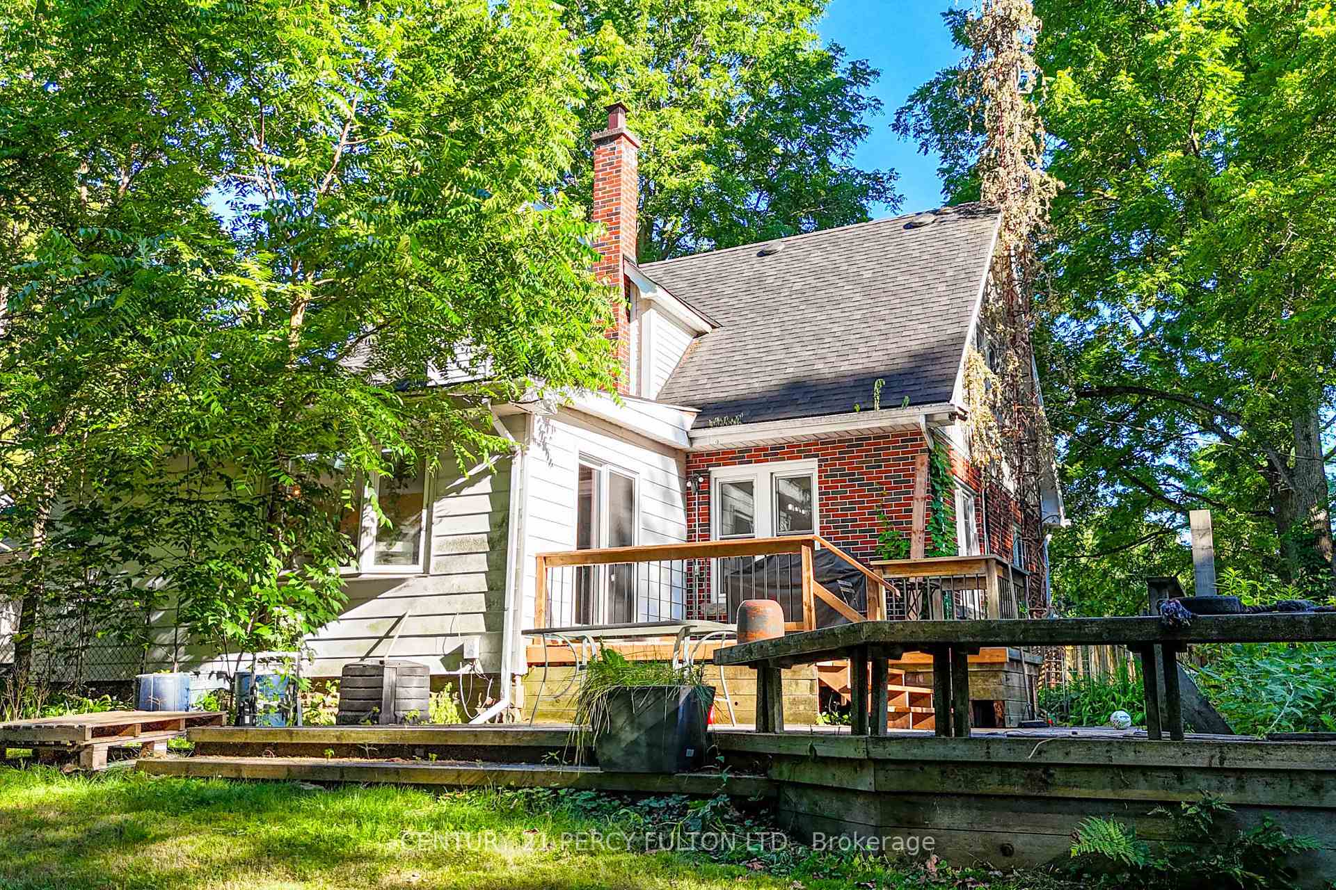 Photo 42 of 1853 Governors Road, Hamilton, Rural Ancaster — HOMEH