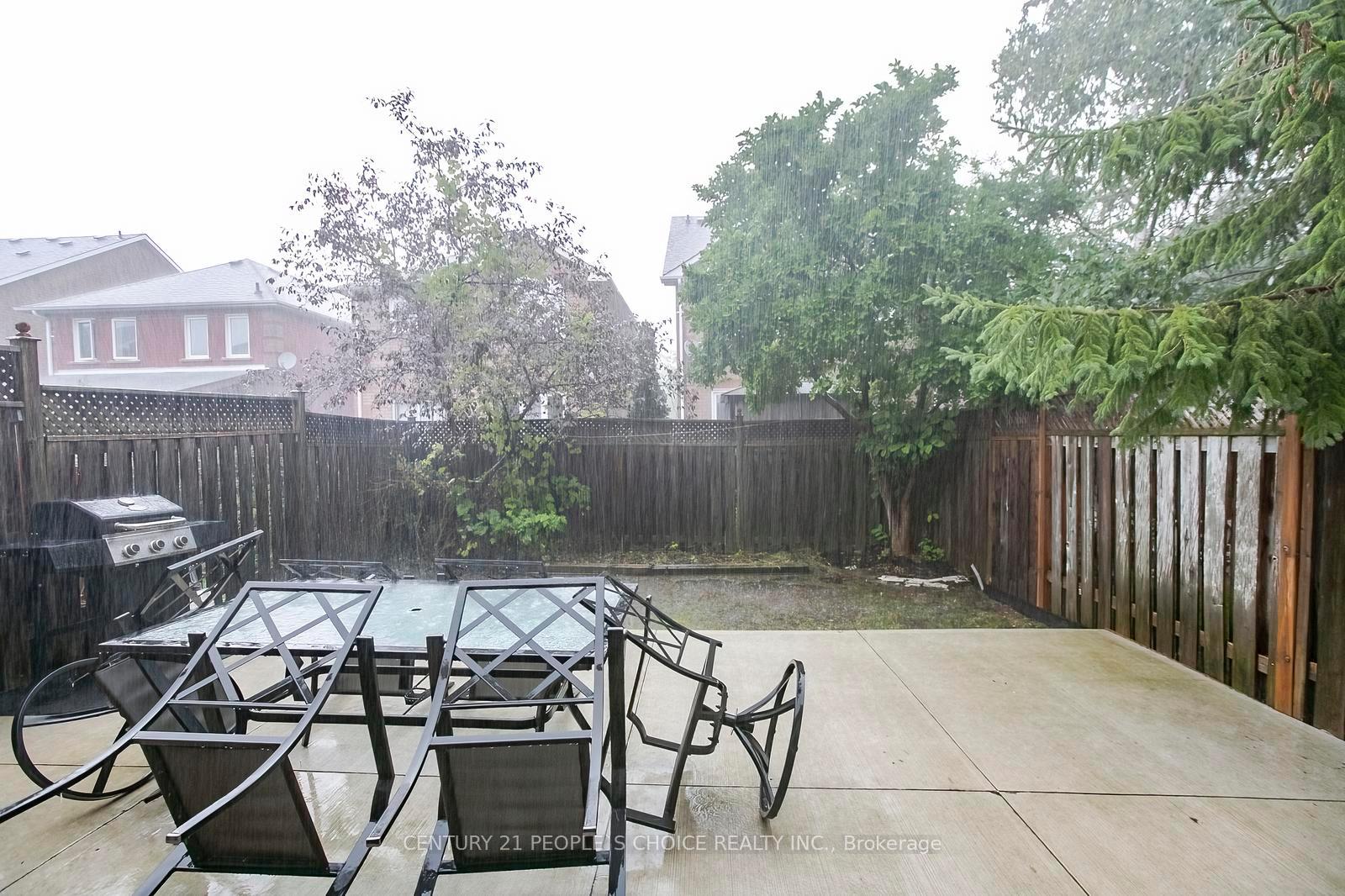 Photo 43 of 90 White Tail Crescent, Brampton, Fletcher's West — HOMEH