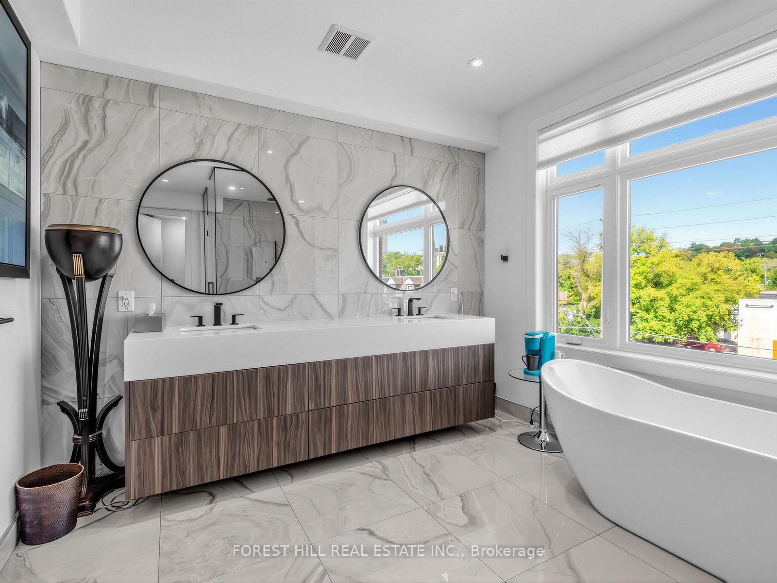 Photo 38 of 353 Dupont Street, Toronto, The Annex — HOMEH