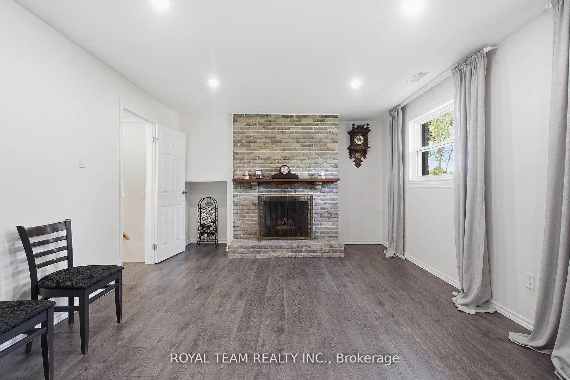 Photo 26 of 653 Steeplechase Drive, London, South N — HOMEH