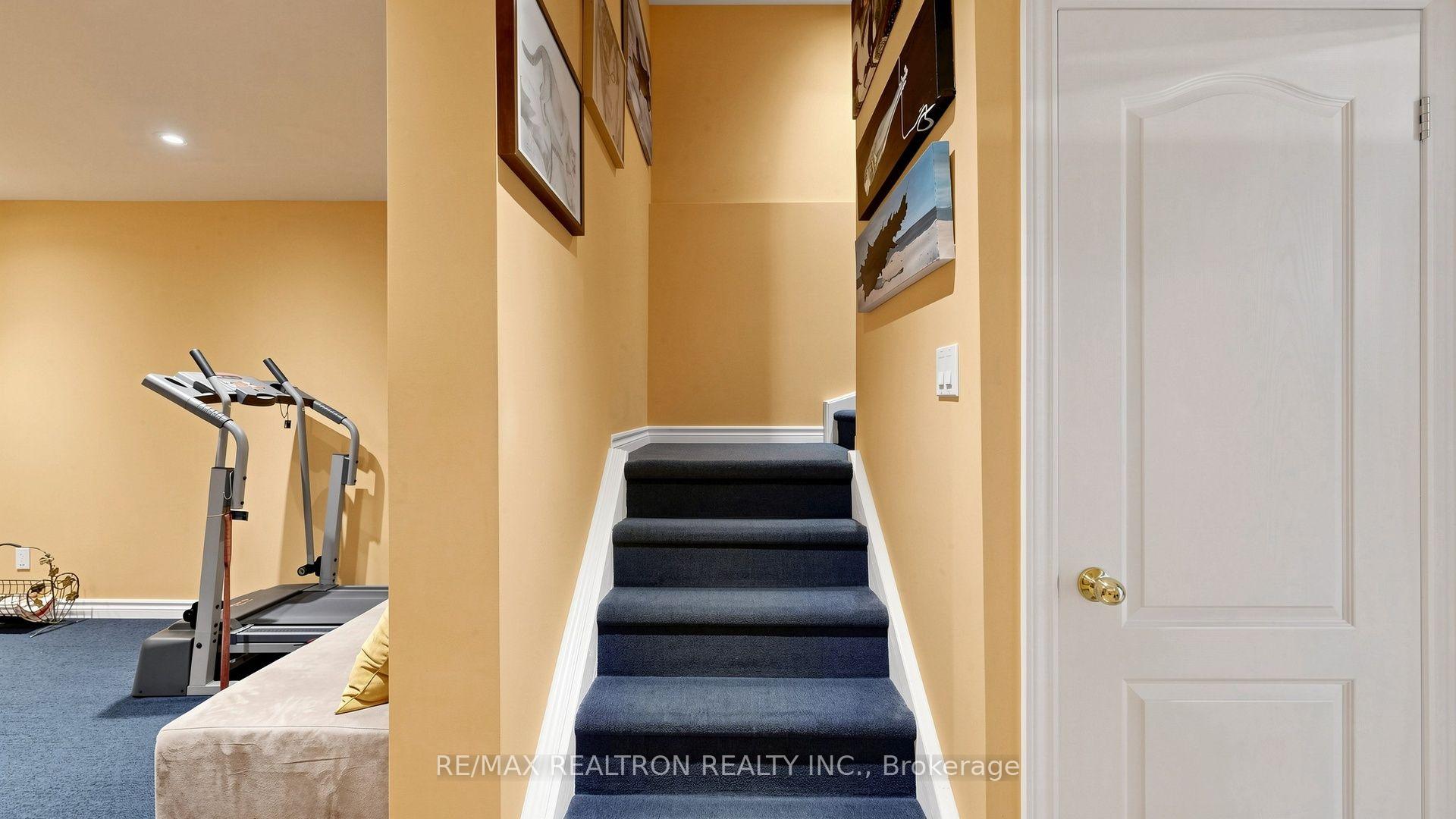Photo 29 of 145 Campbell Avenue, Vaughan, Crestwood-Springfarm-Yorkhill — HOMEH
