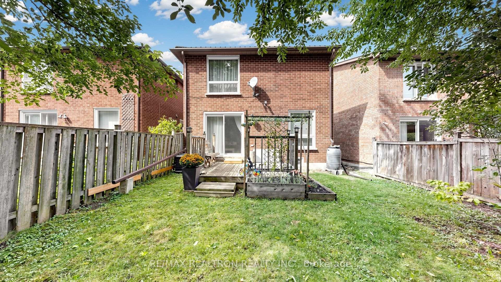 Photo 35 of 145 Campbell Avenue, Vaughan, Crestwood-Springfarm-Yorkhill — HOMEH