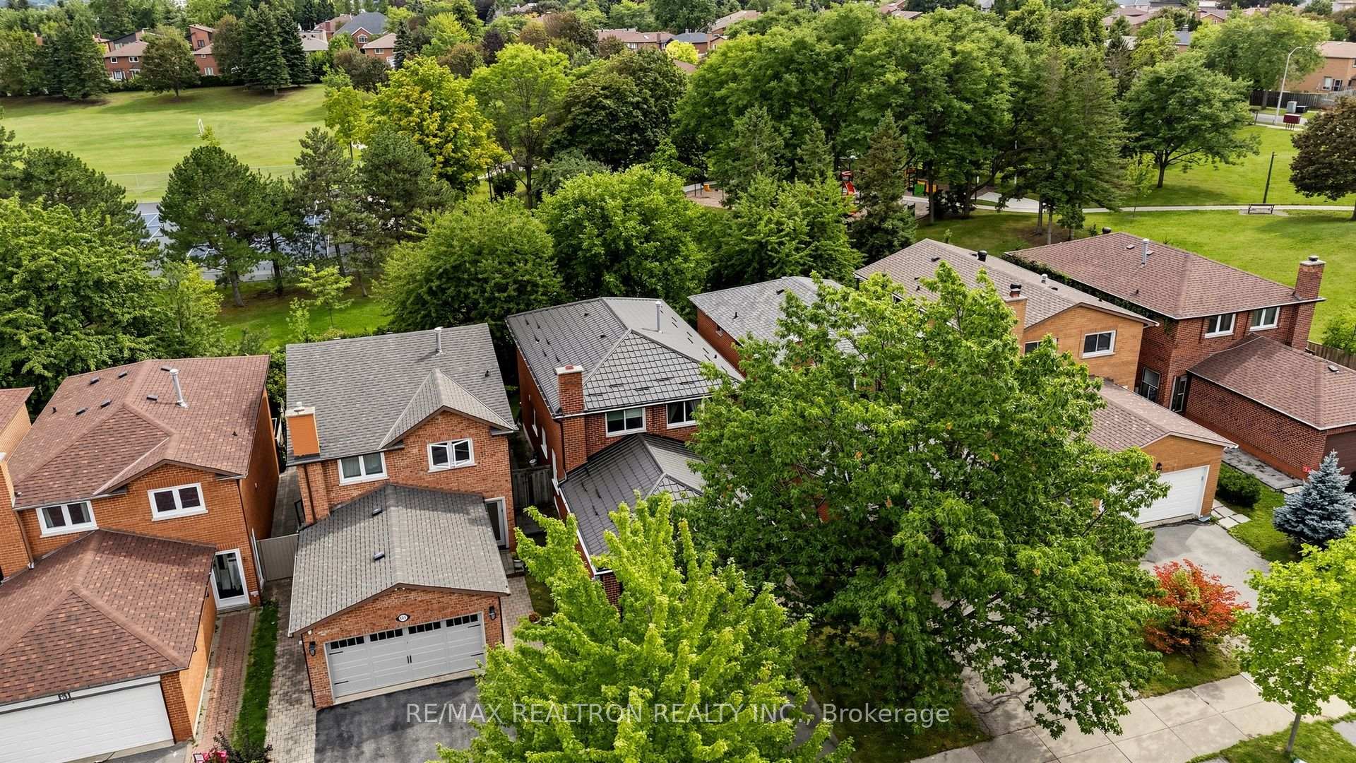 Photo 41 of 145 Campbell Avenue, Vaughan, Crestwood-Springfarm-Yorkhill — HOMEH