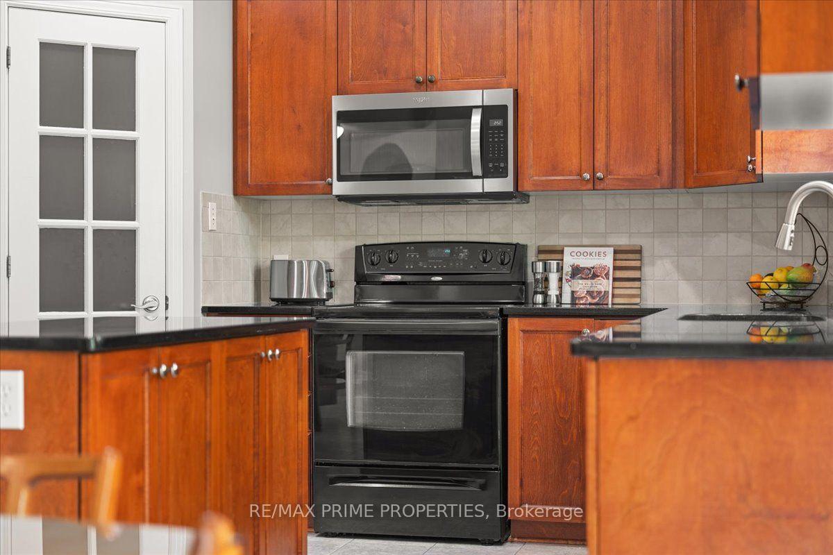 Photo 15 of 20 Quarry Ridge Drive, Ottawa, Convent Glen North — HOMEH