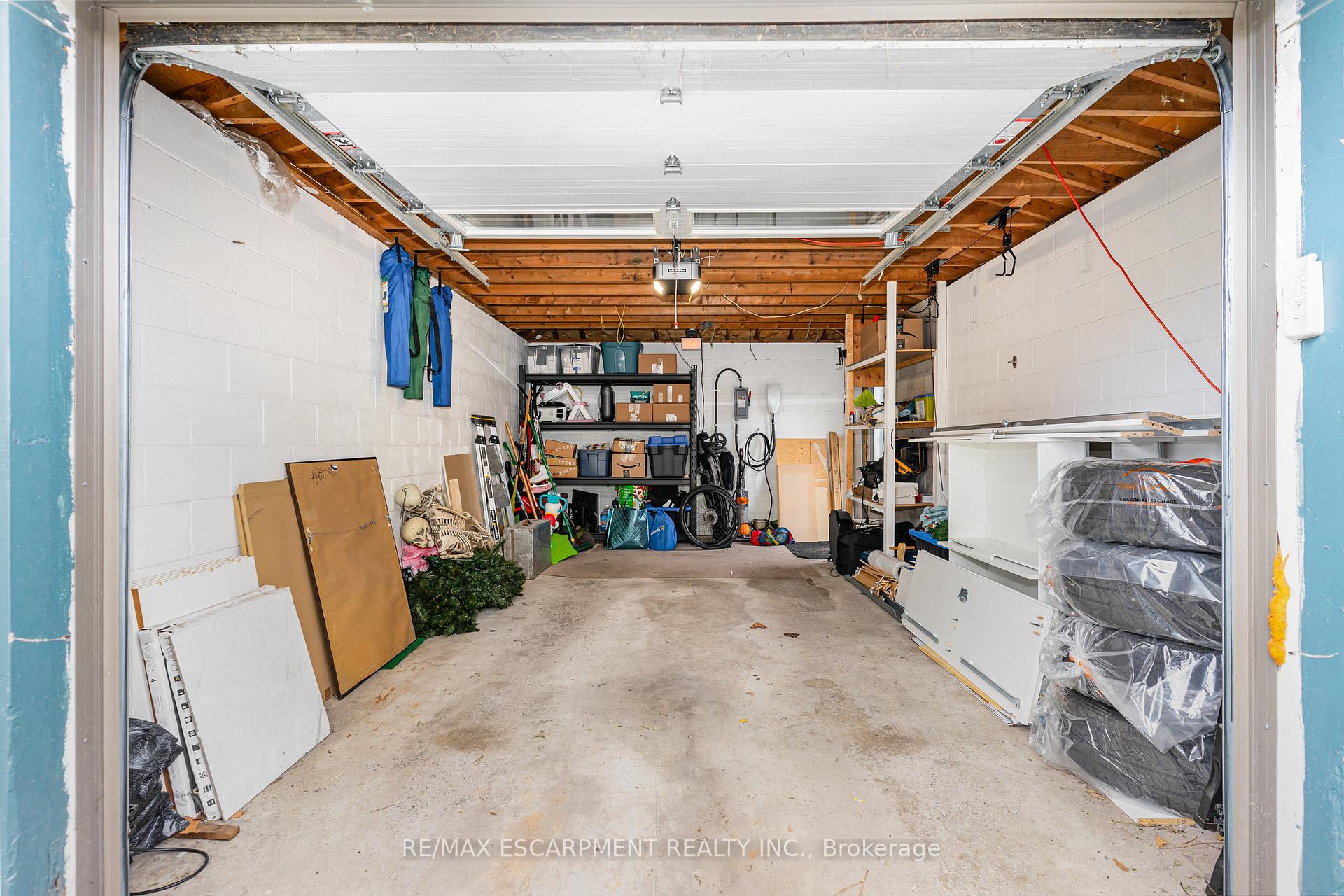 Photo 20 of 4 Robins Avenue, Hamilton, Crown Point — HOMEH