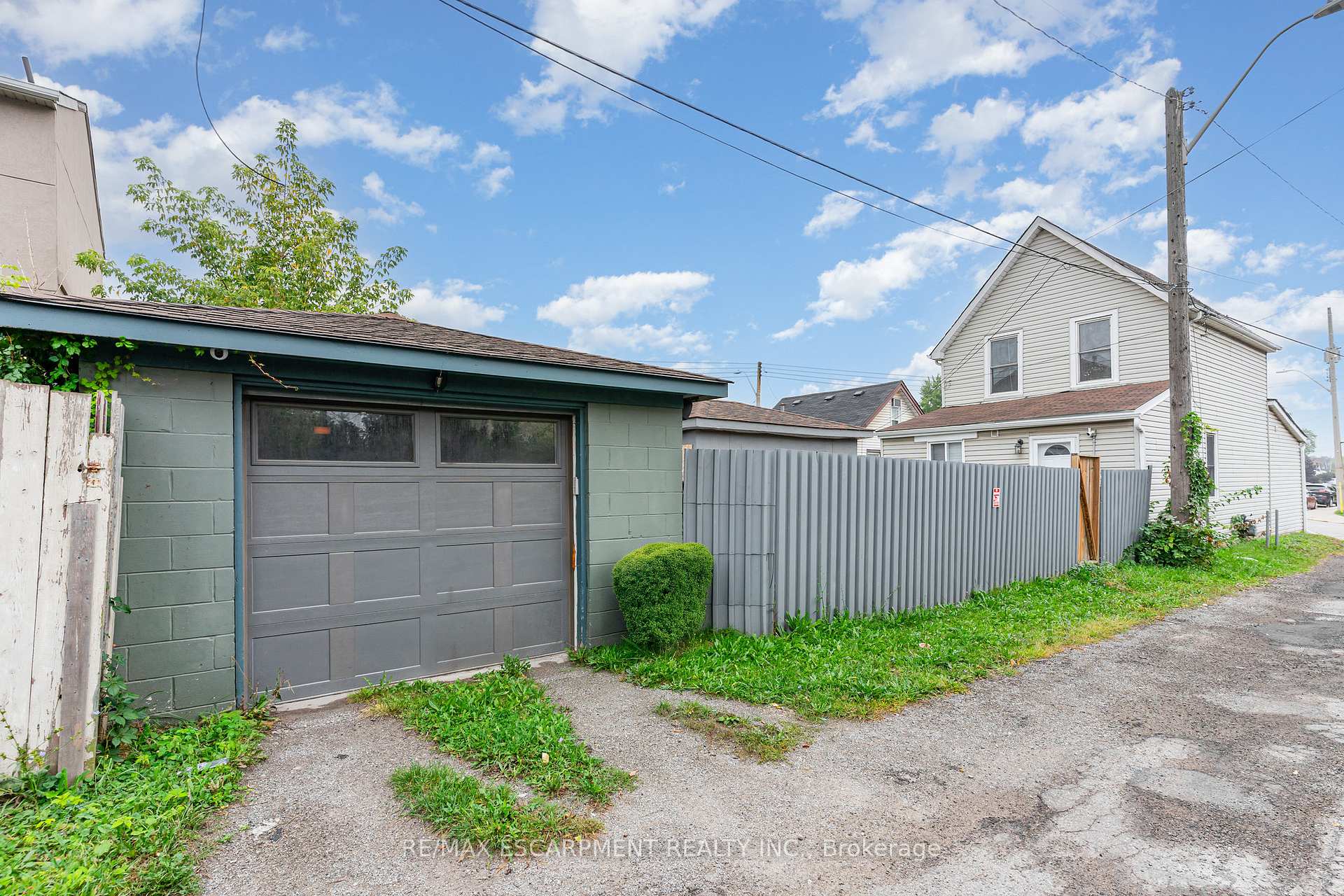 Photo 22 of 4 Robins Avenue, Hamilton, Crown Point — HOMEH