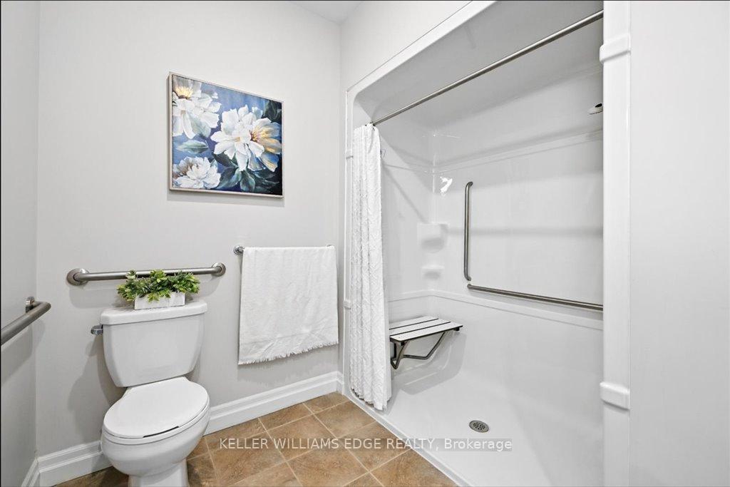 Photo 23 of Unit 607, 3290 New Street, Burlington, Roseland — HOMEH