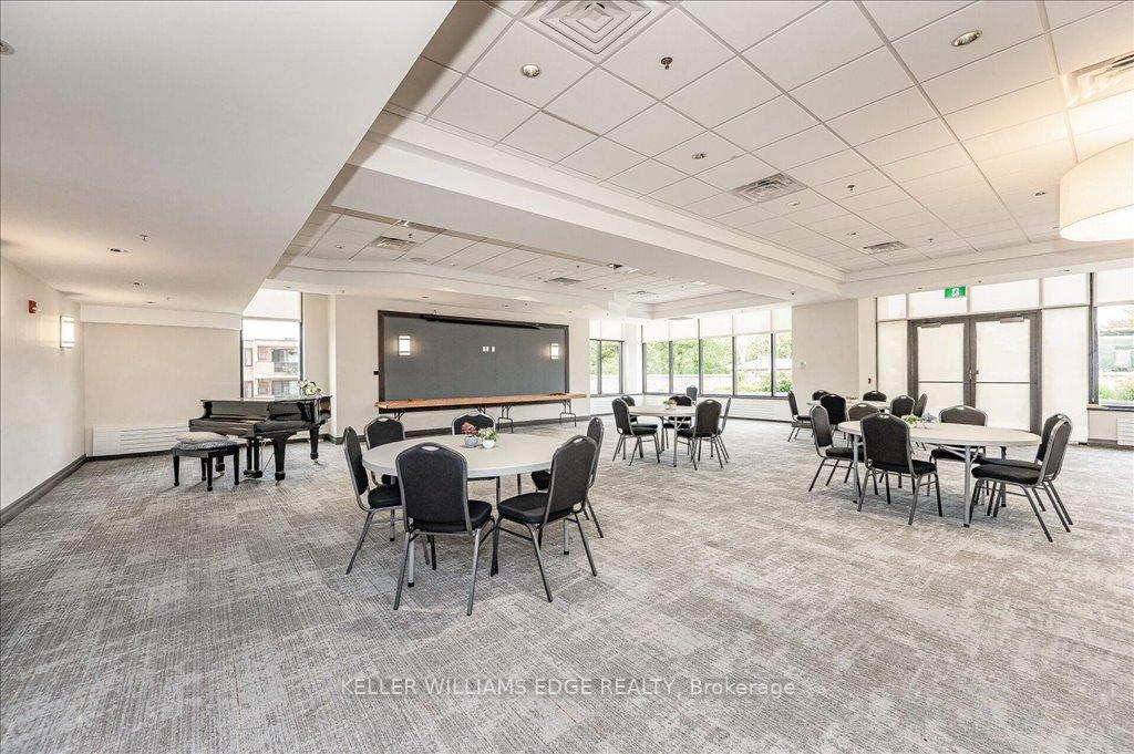Photo 38 of Unit 607, 3290 New Street, Burlington, Roseland — HOMEH