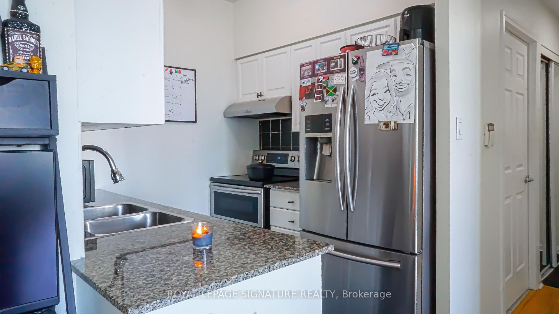 Photo 7 of Unit 1726, 230 Queens Quay W, Toronto, Waterfront Communities — HOMEH