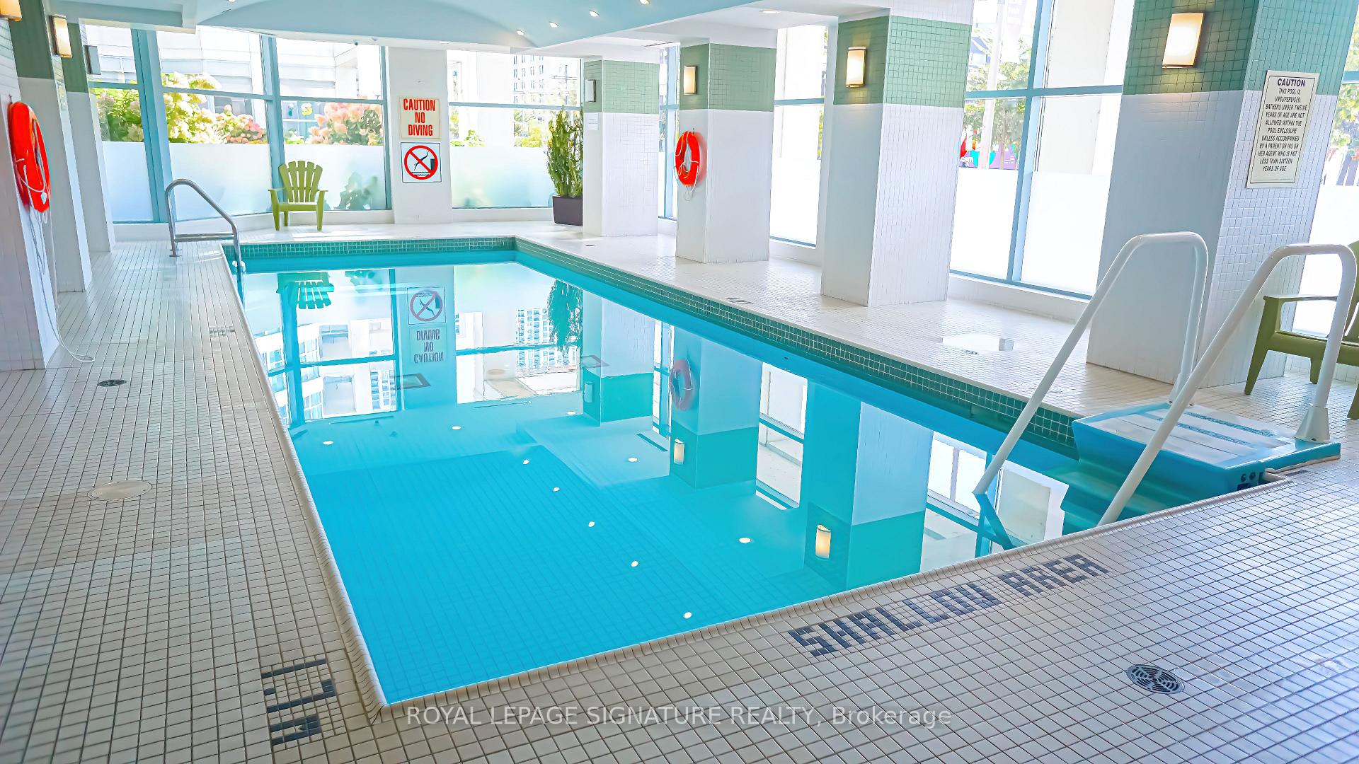 Photo 16 of Unit 1726, 230 Queens Quay W, Toronto, Waterfront Communities — HOMEH