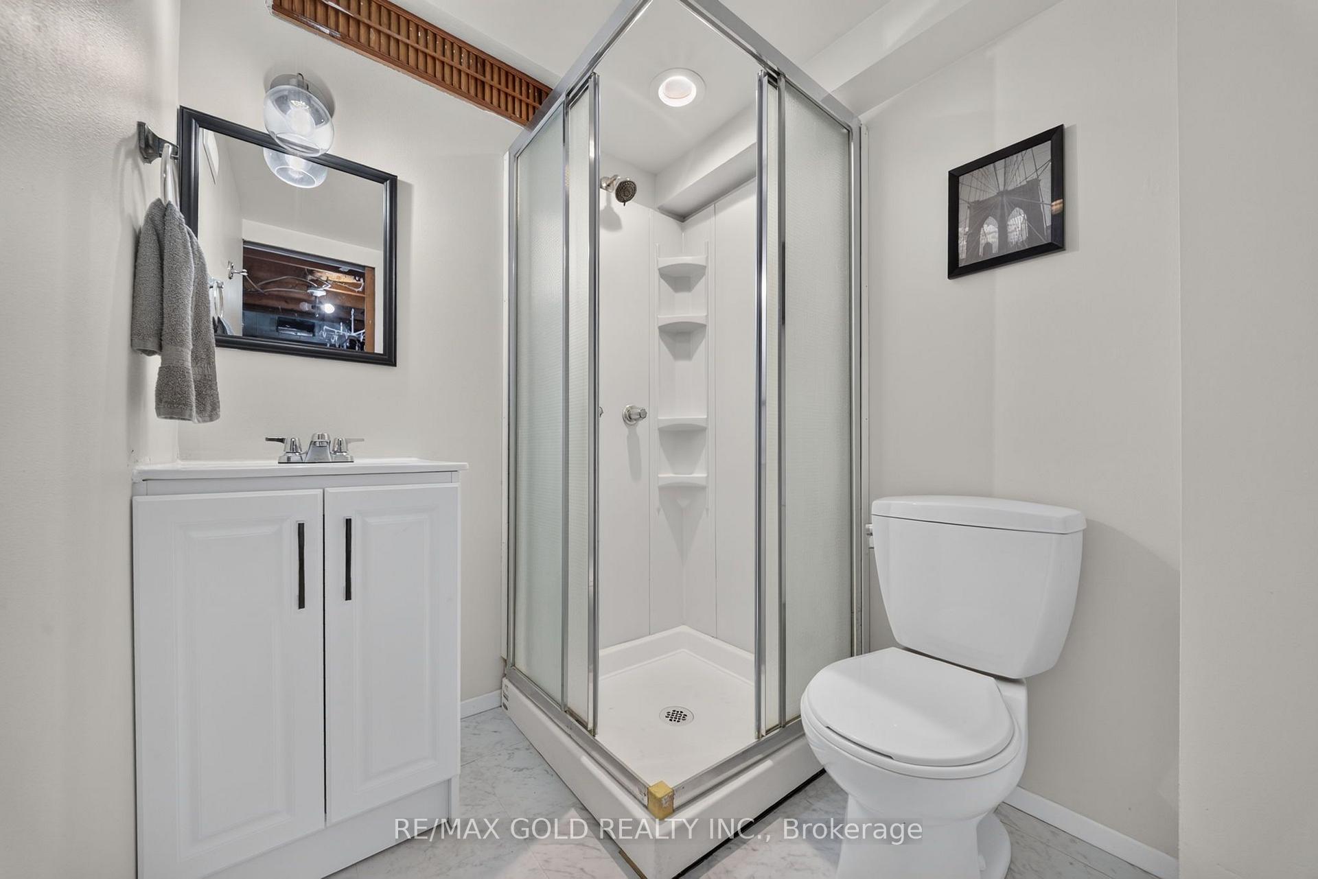Photo 40 of 10 Jeffrey Street, Brampton, Northgate — HOMEH