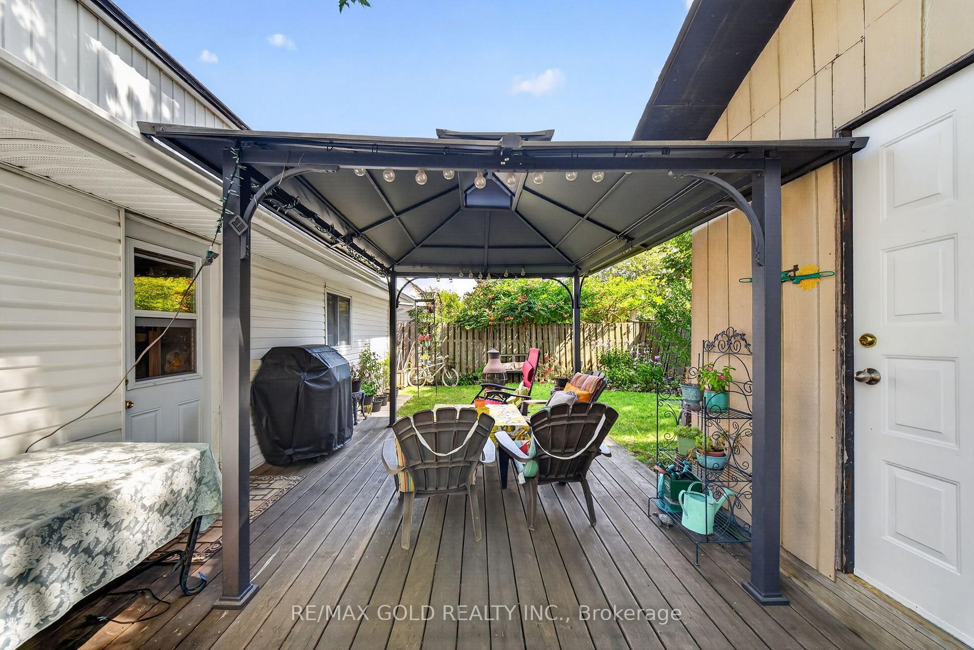 Photo 42 of 10 Jeffrey Street, Brampton, Northgate — HOMEH