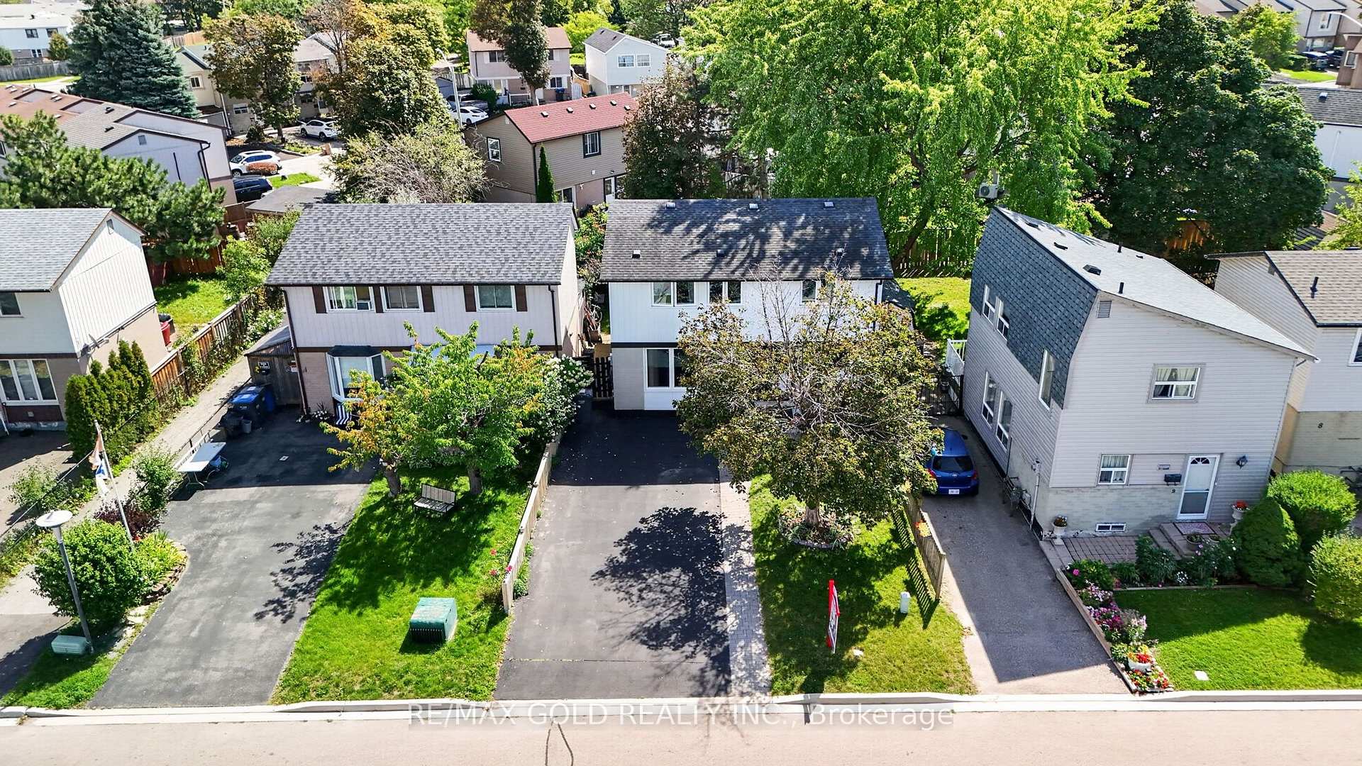 Photo 46 of 10 Jeffrey Street, Brampton, Northgate — HOMEH
