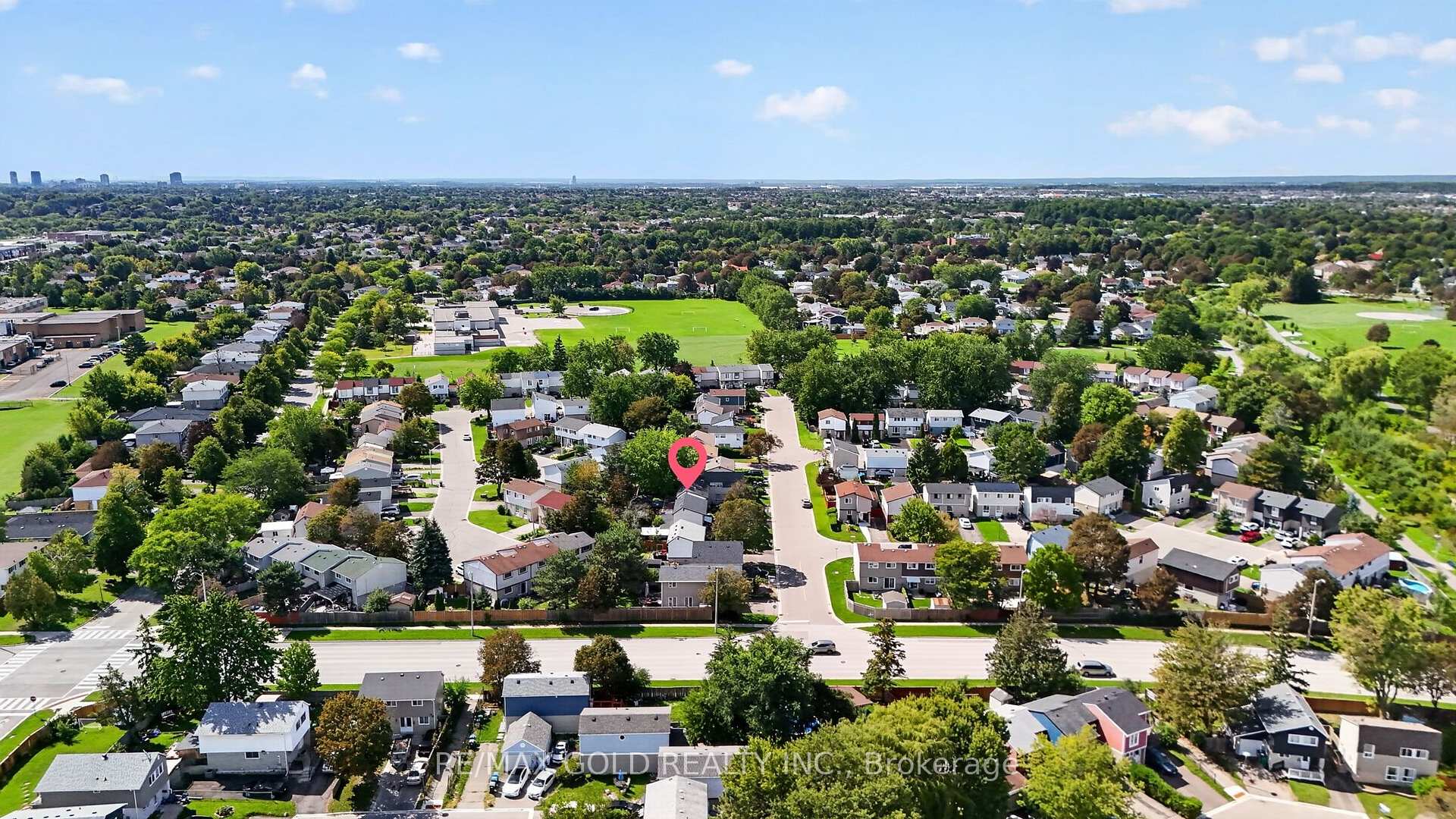 Photo 50 of 10 Jeffrey Street, Brampton, Northgate — HOMEH
