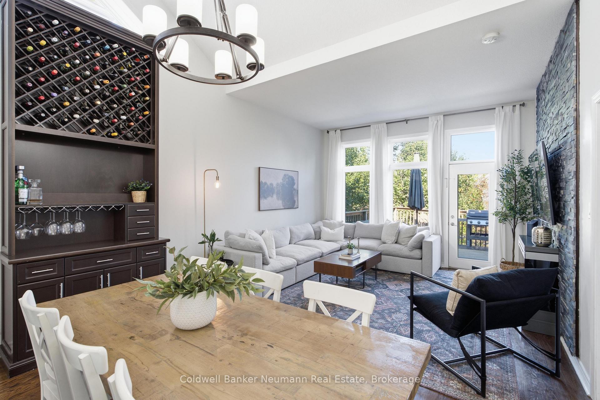 Photo 7 of 186 Goodwin Drive, Guelph, Pineridge/Westminster Woods — HOMEH