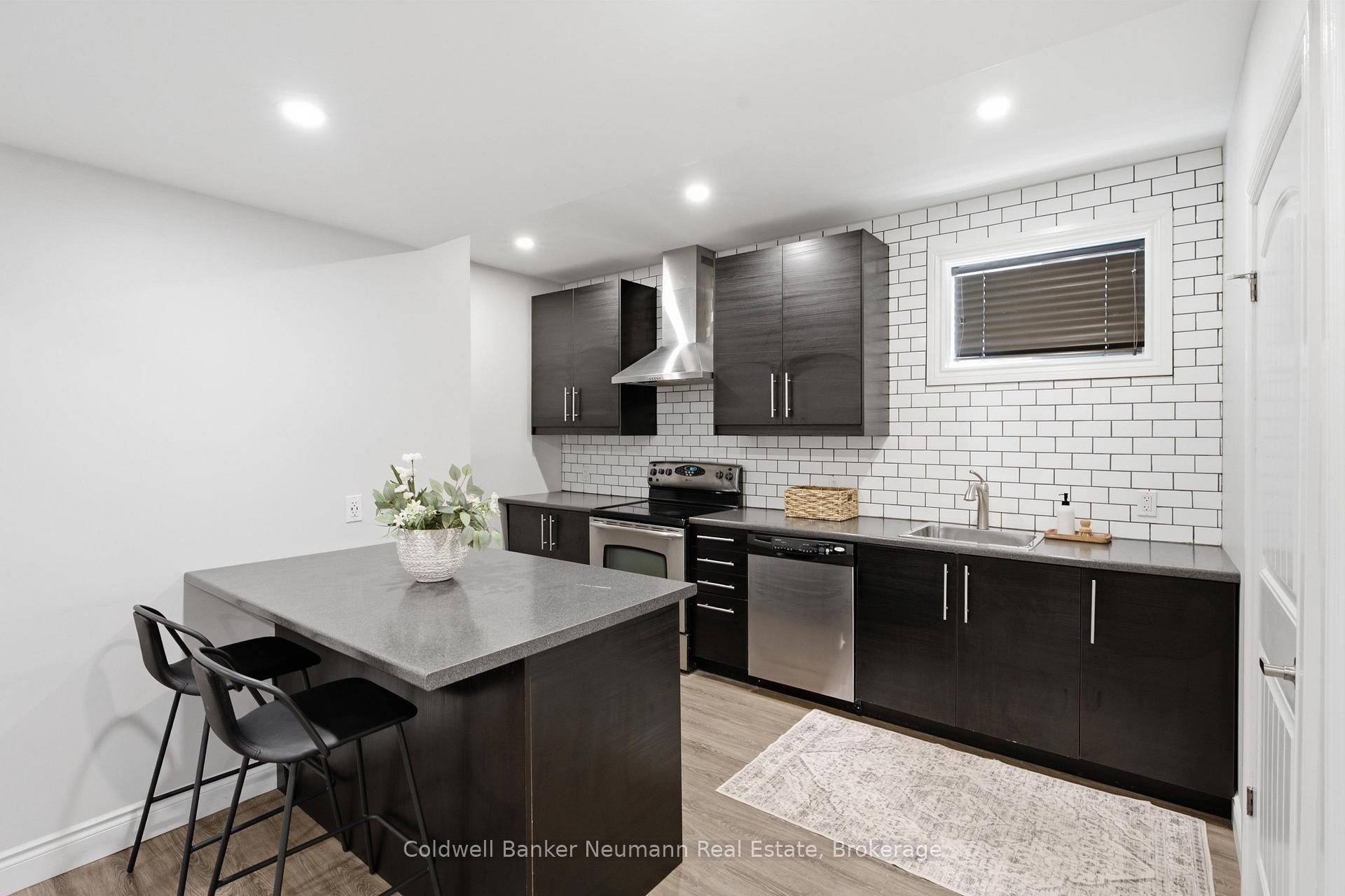 Photo 29 of 186 Goodwin Drive, Guelph, Pineridge/Westminster Woods — HOMEH