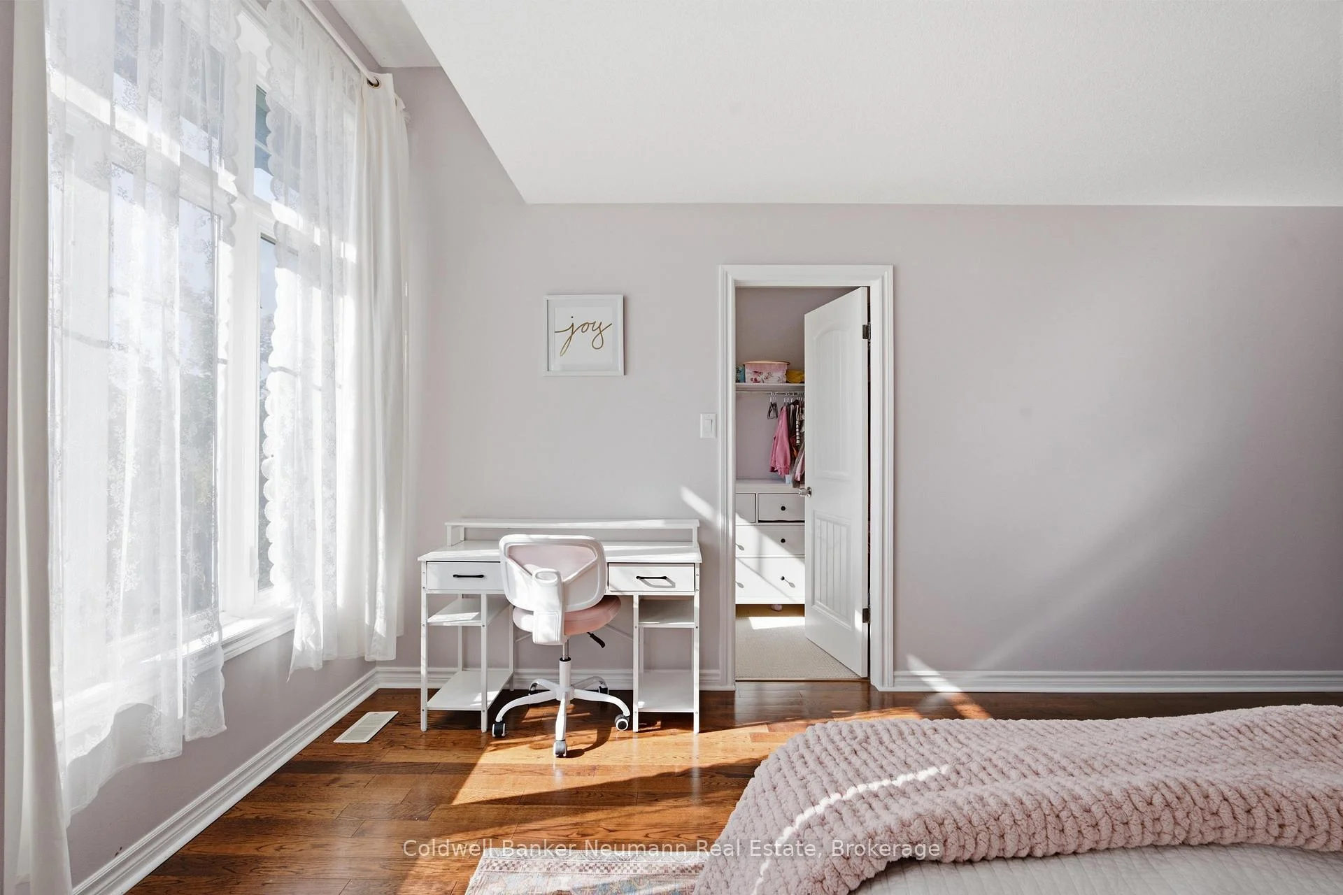 Photo 28 of 186 Goodwin Drive, Guelph, Pineridge/Westminster Woods — HOMEH