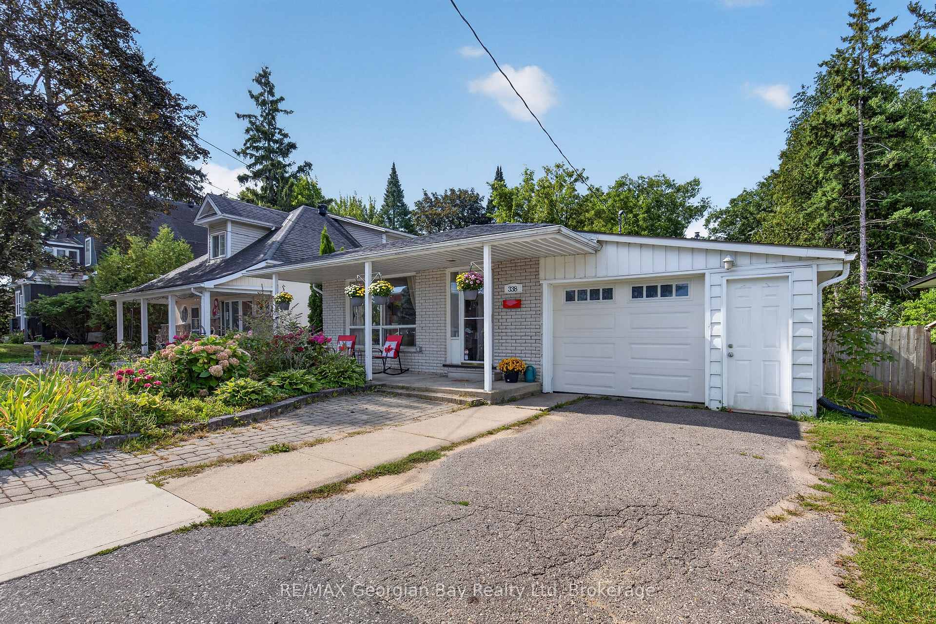 Photo 2 of 338 Seventh Street, Midland — HOMEH