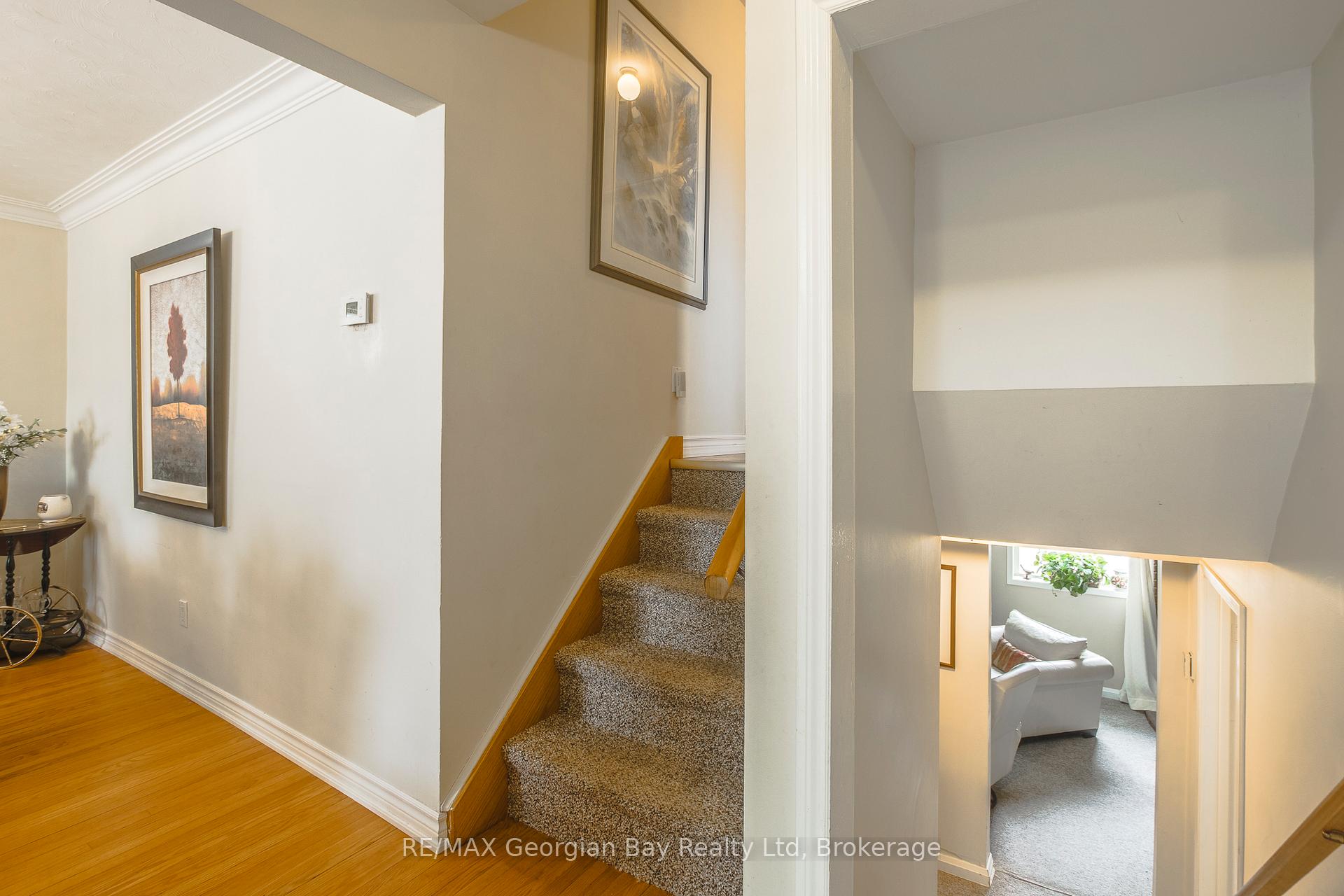 Photo 10 of 338 Seventh Street, Midland — HOMEH