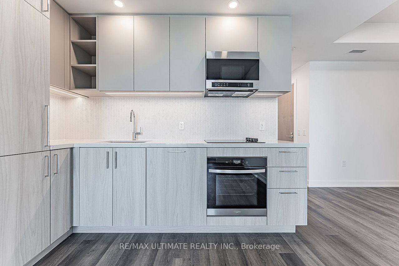 Photo 5 of Unit 1112, 5 Meadowdale Road, Vaughan, Vaughan Corporate Centre — HOMEH