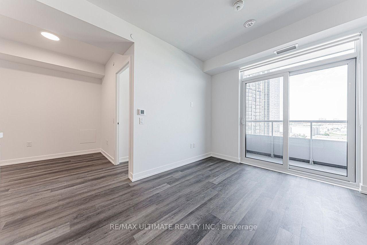 Photo 8 of Unit 1112, 5 Meadowdale Road, Vaughan, Vaughan Corporate Centre — HOMEH