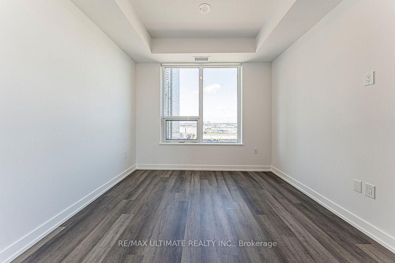 Photo 15 of Unit 1112, 5 Meadowdale Road, Vaughan, Vaughan Corporate Centre — HOMEH