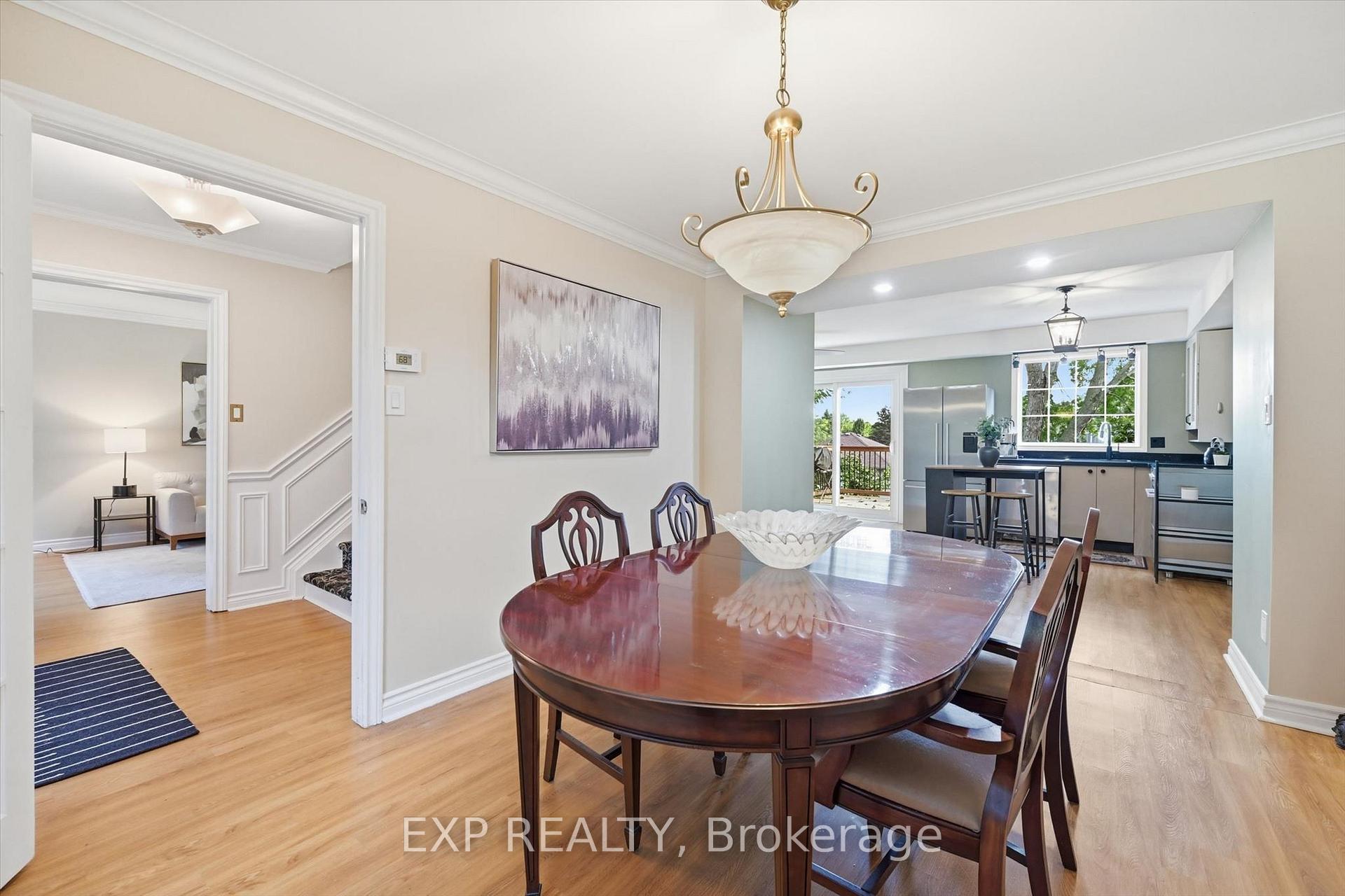 Photo 4 of 51 Chatterson Drive, Hamilton, Ancaster — HOMEH