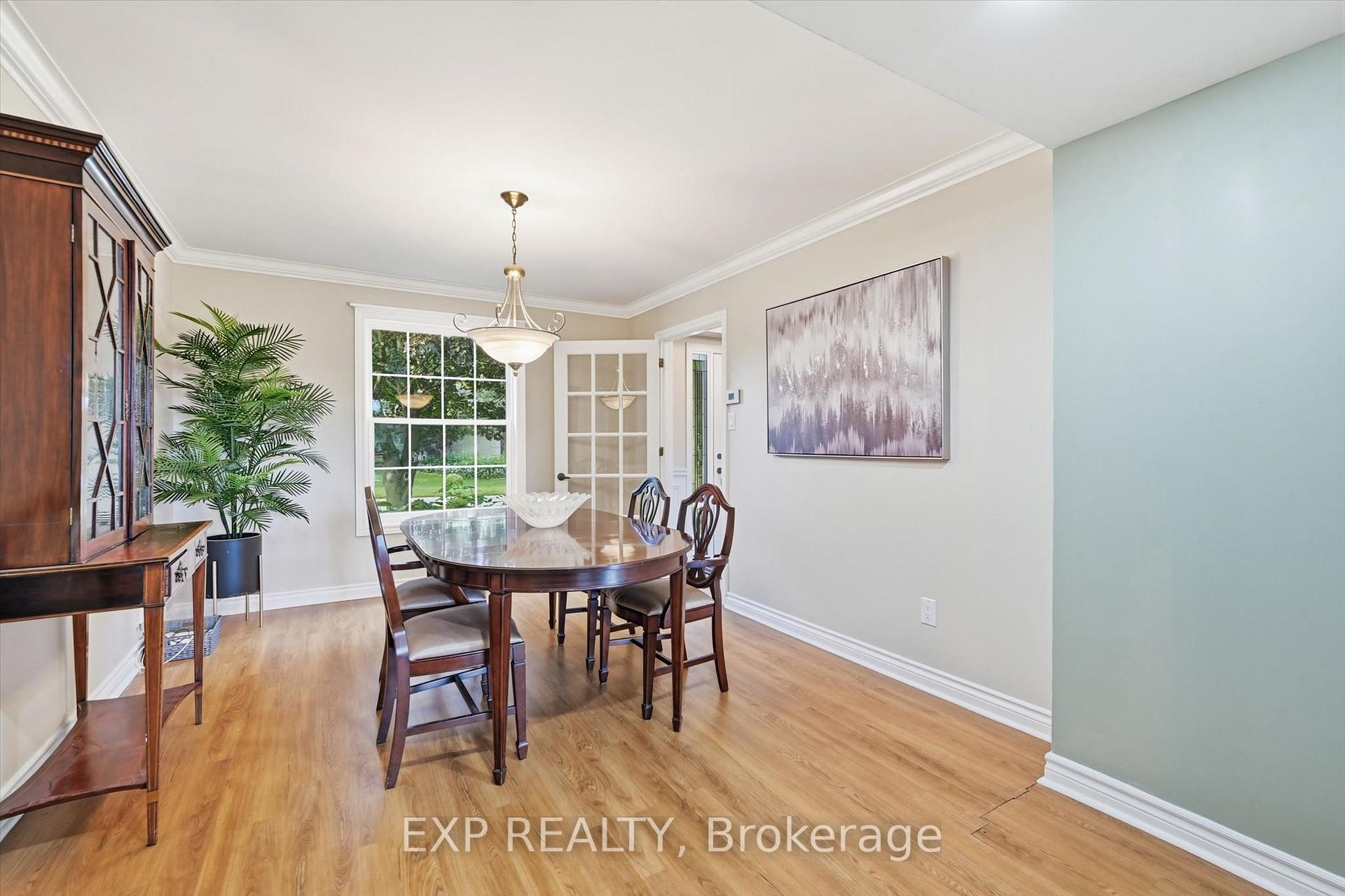 Photo 5 of 51 Chatterson Drive, Hamilton, Ancaster — HOMEH