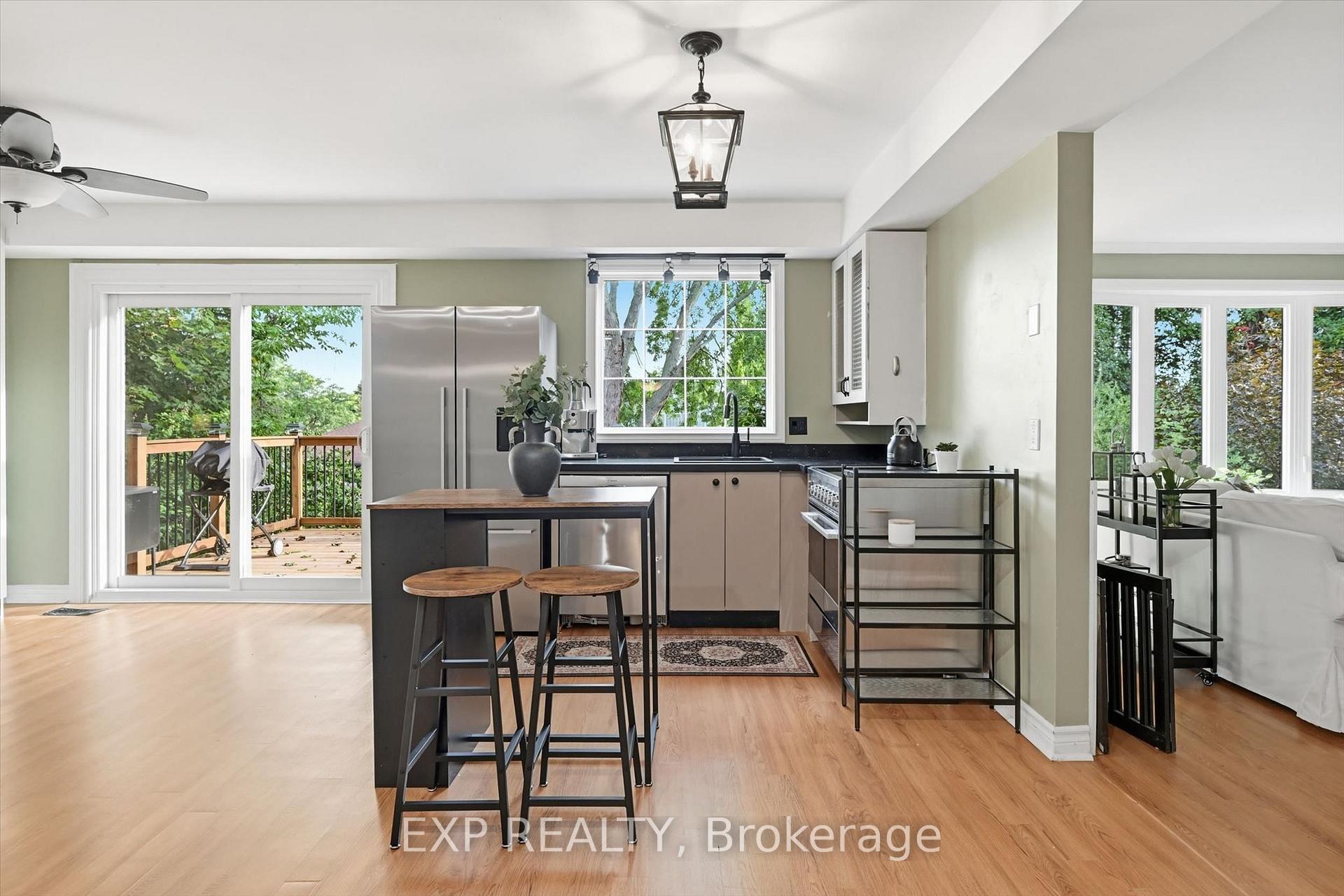 Photo 10 of 51 Chatterson Drive, Hamilton, Ancaster — HOMEH