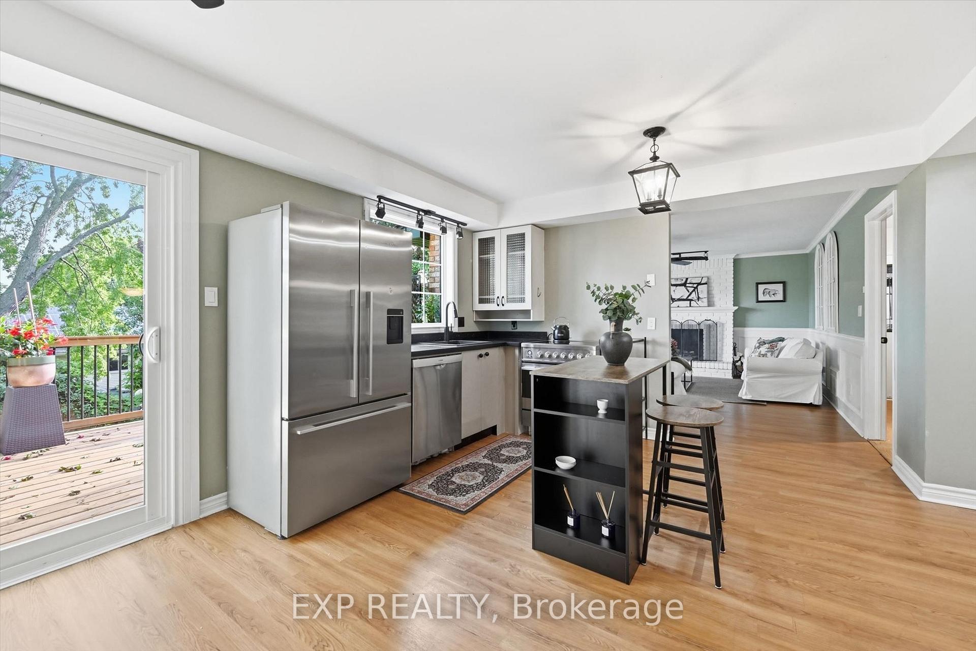 Photo 12 of 51 Chatterson Drive, Hamilton, Ancaster — HOMEH