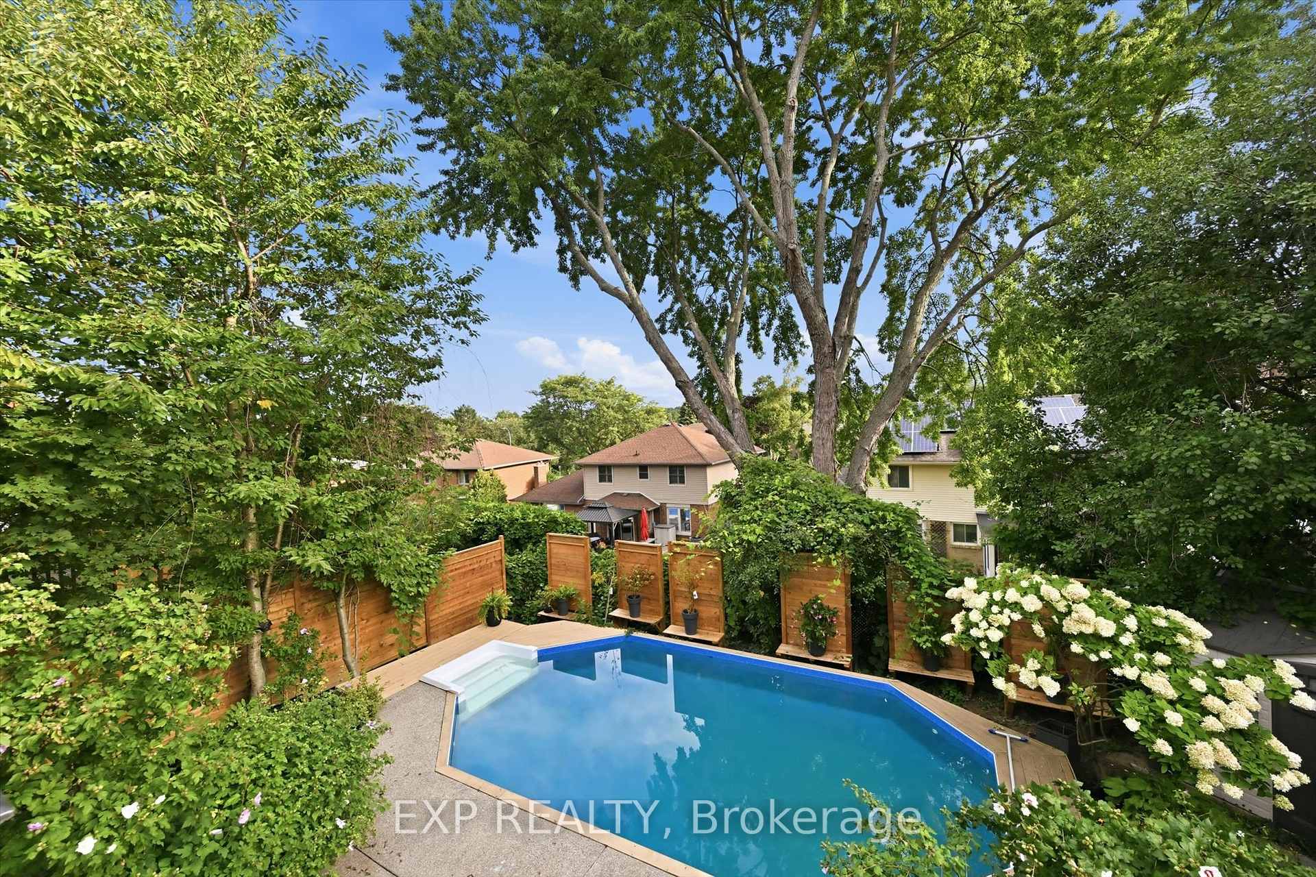 Photo 17 of 51 Chatterson Drive, Hamilton, Ancaster — HOMEH
