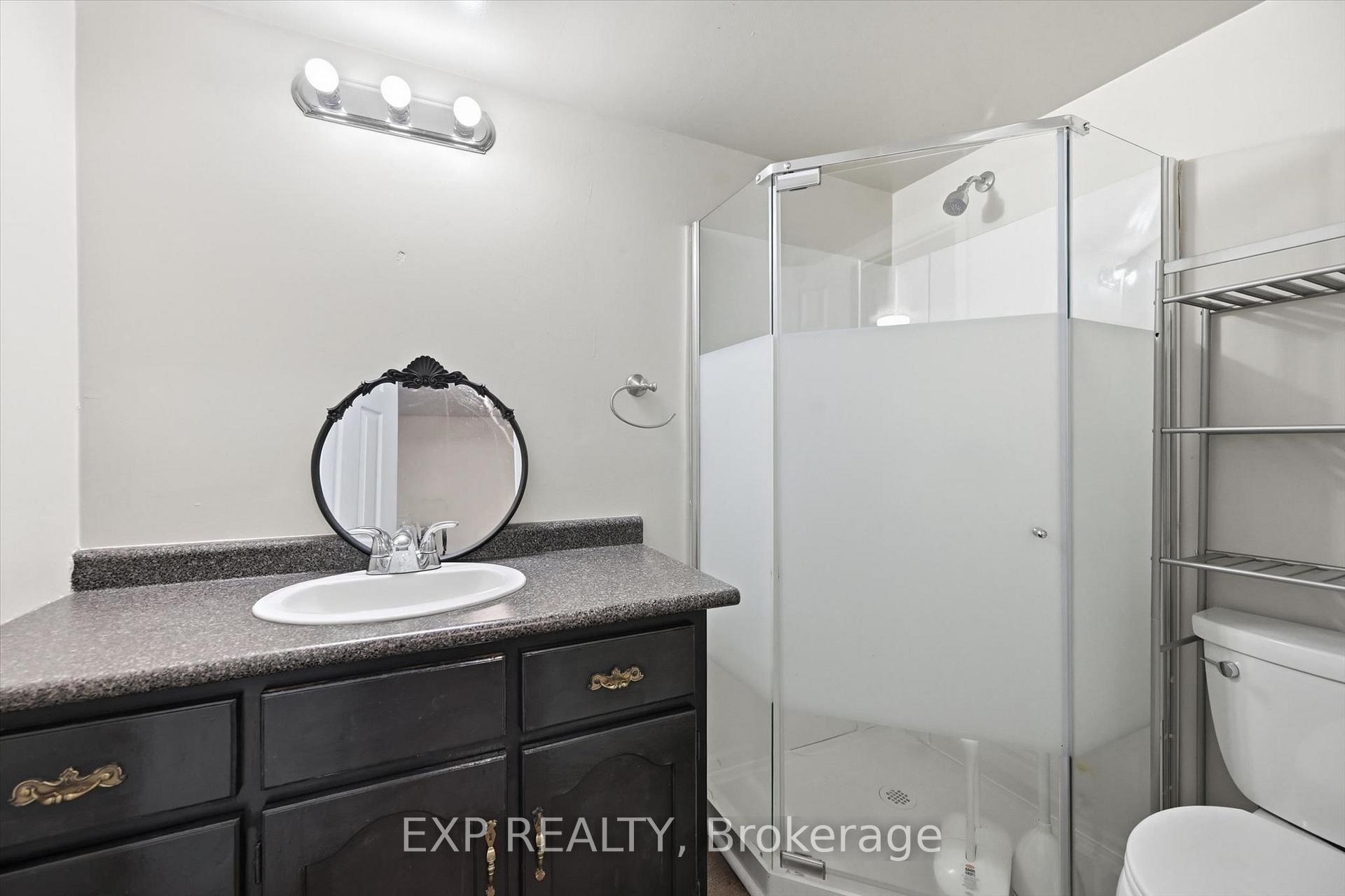 Photo 42 of 51 Chatterson Drive, Hamilton, Ancaster — HOMEH