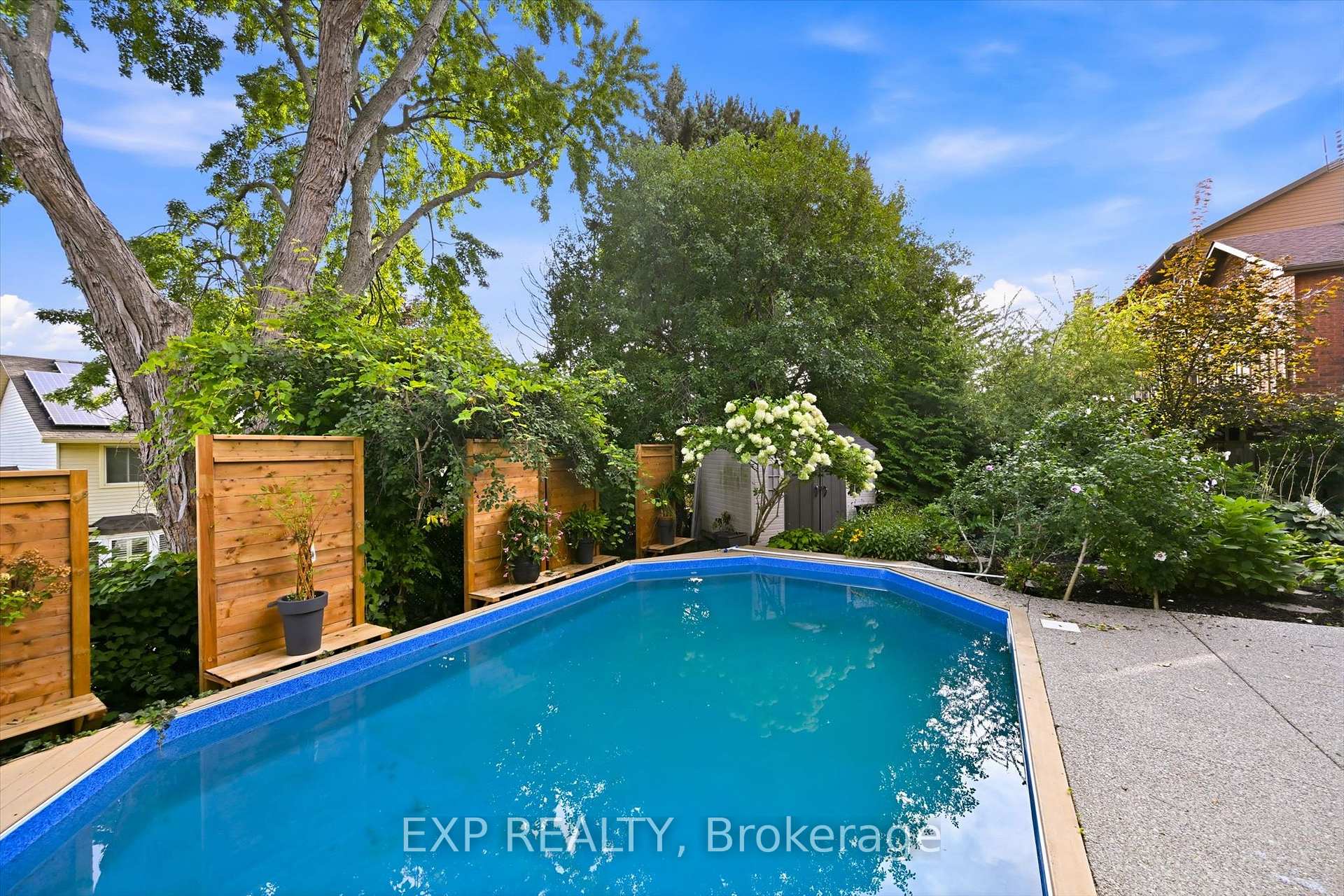Photo 44 of 51 Chatterson Drive, Hamilton, Ancaster — HOMEH