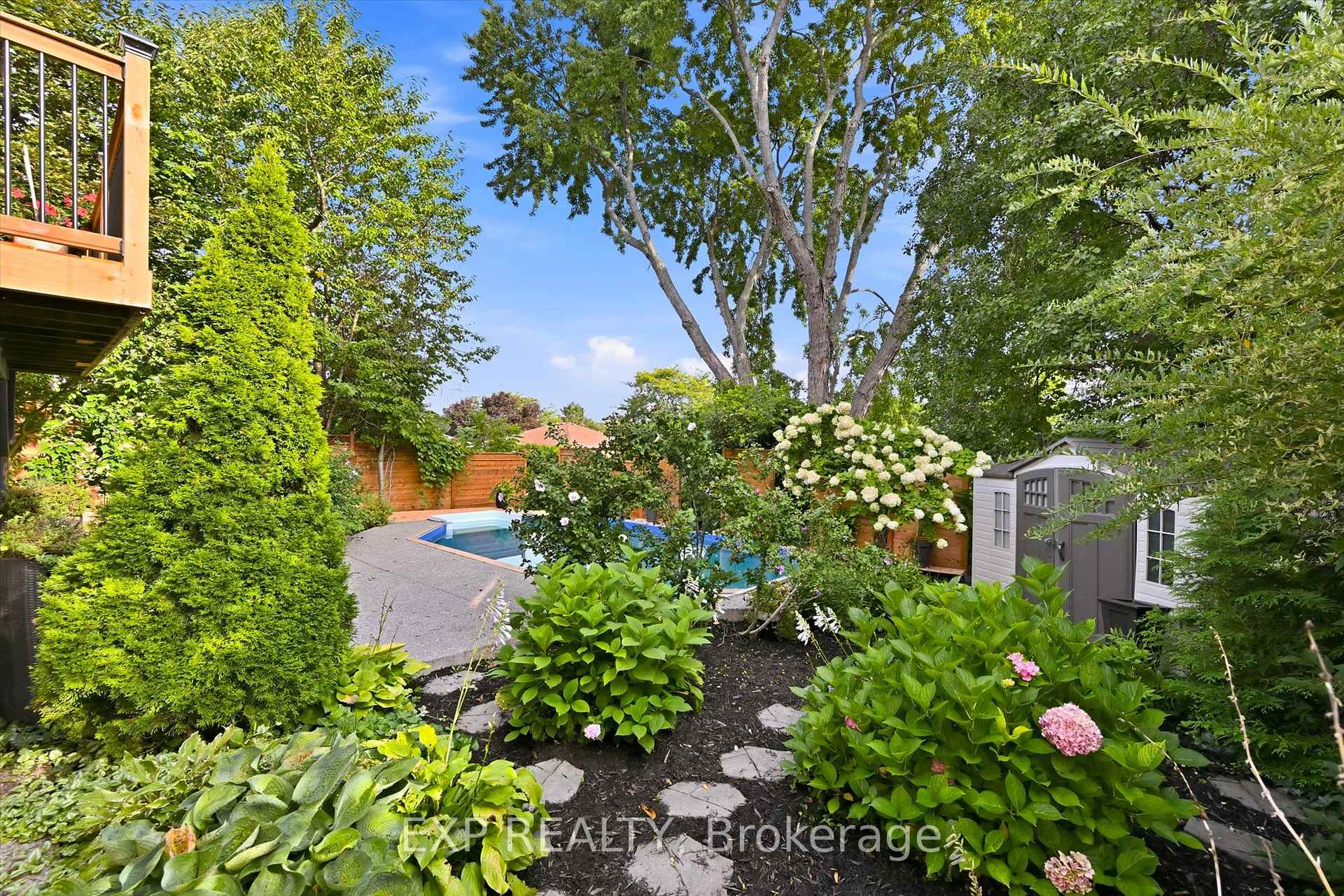 Photo 48 of 51 Chatterson Drive, Hamilton, Ancaster — HOMEH
