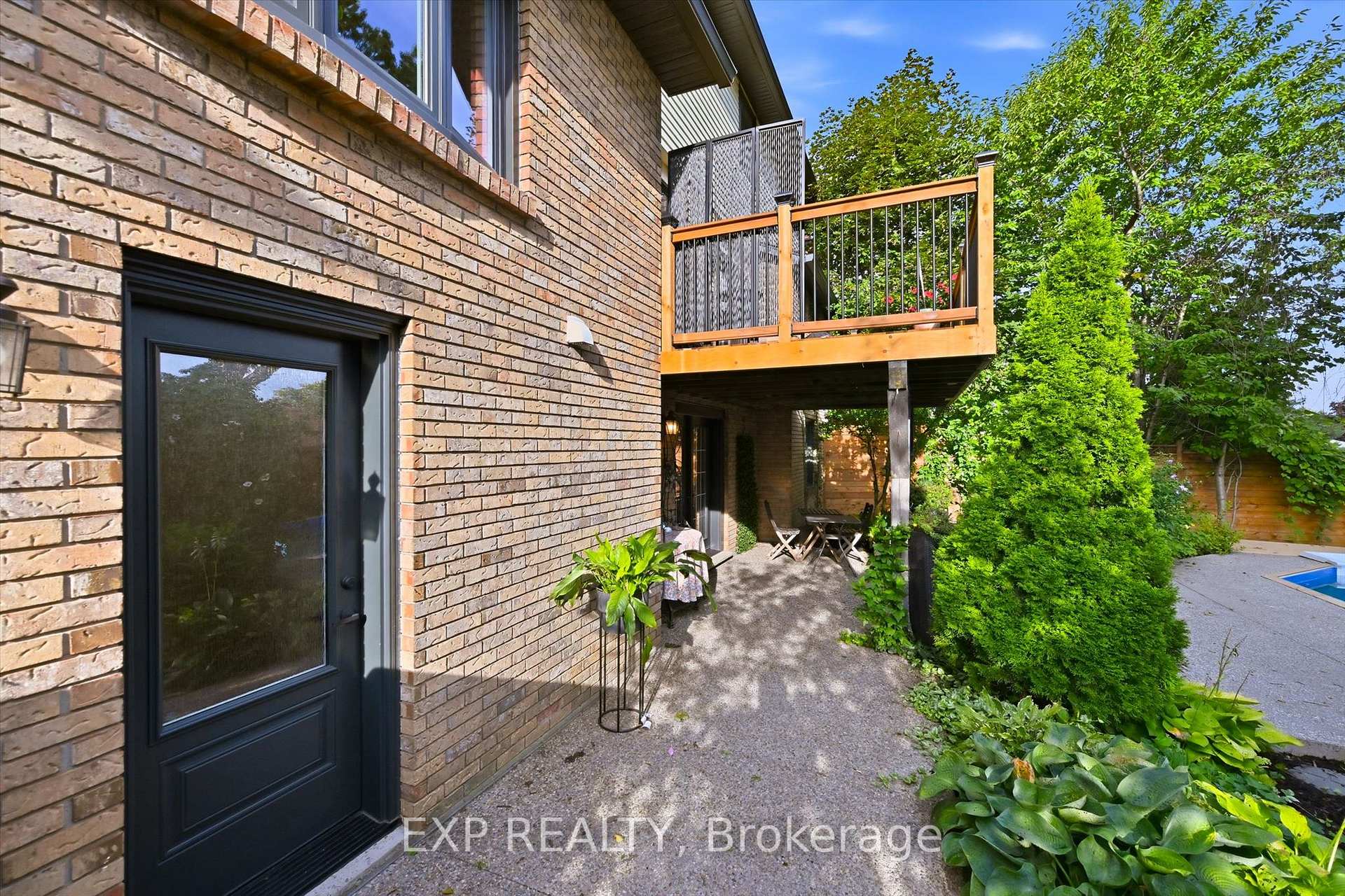 Photo 49 of 51 Chatterson Drive, Hamilton, Ancaster — HOMEH