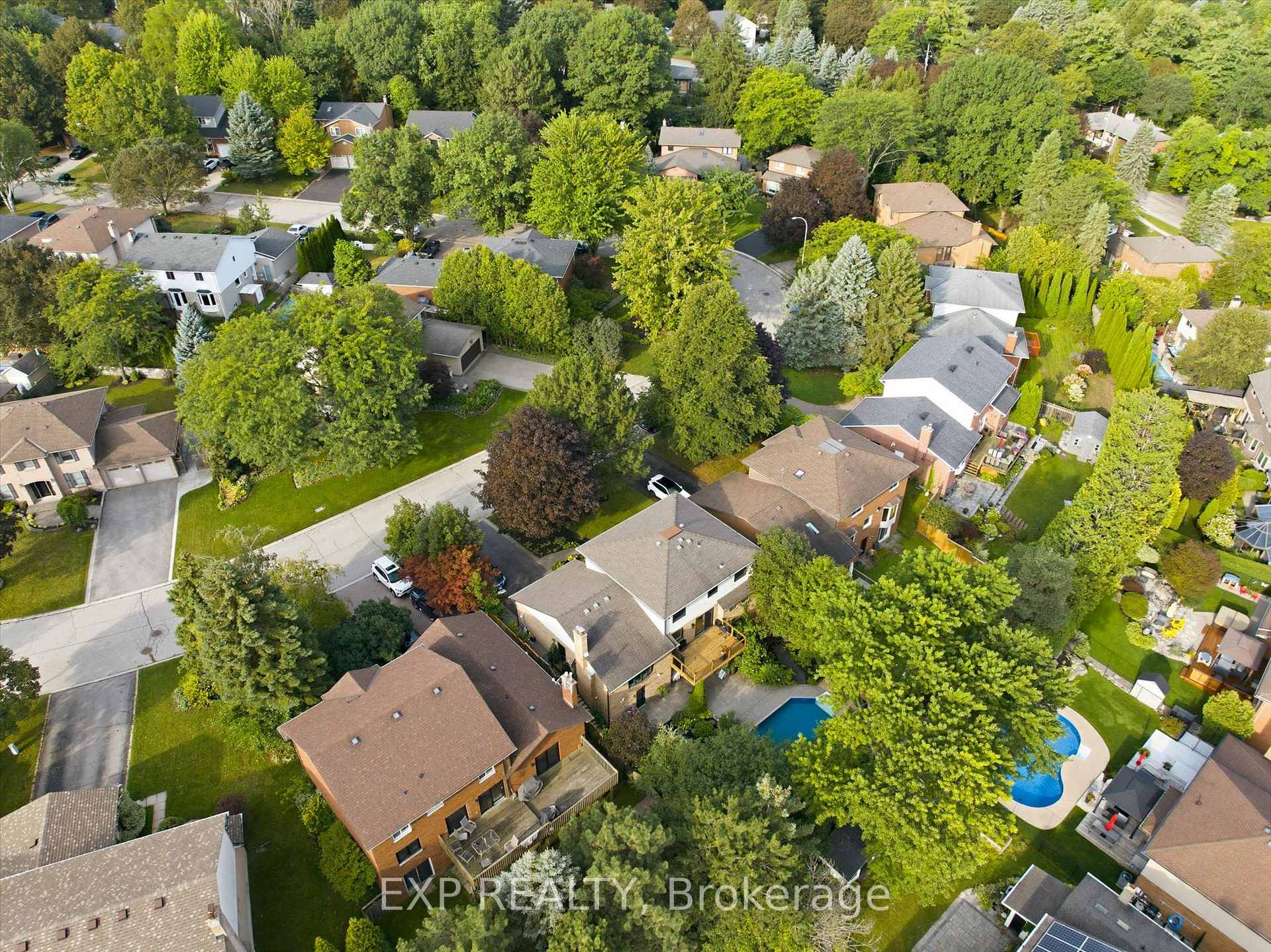 Photo 50 of 51 Chatterson Drive, Hamilton, Ancaster — HOMEH