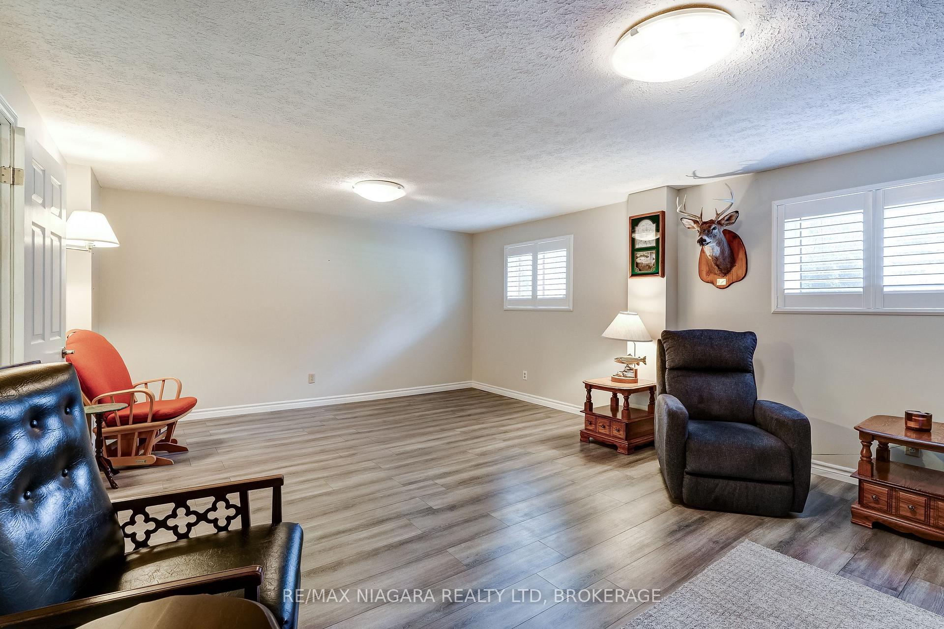 Photo 30 of 33 Hurricane Road, Pelham, Fonthill — HOMEH