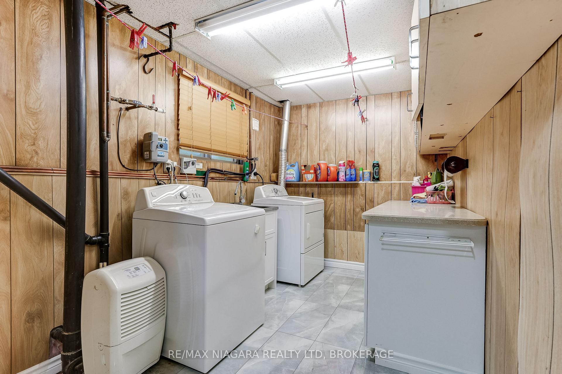 Photo 35 of 33 Hurricane Road, Pelham, Fonthill — HOMEH