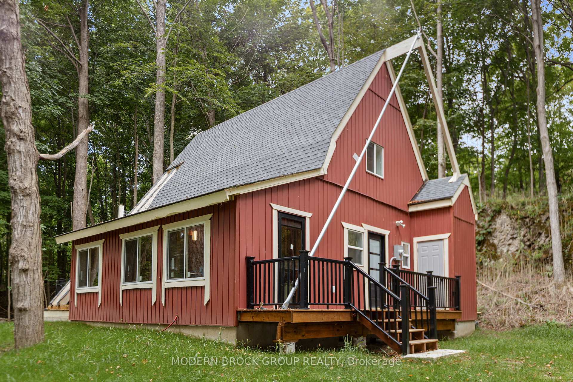 Photo of 155 Woodvale Road
