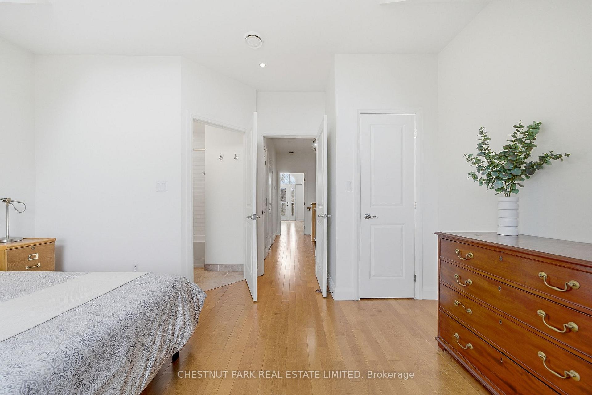 Photo 33 of Unit 2, 4 Bridge Street, Prince Edward County, Picton Ward — HOMEH