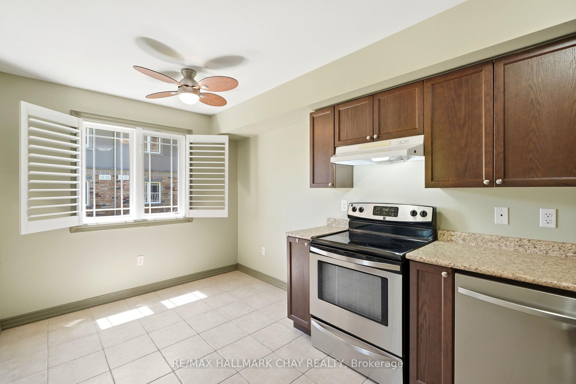 Photo 18 of Unit 1, 408 Veterans Drive, Barrie, Holly — HOMEH