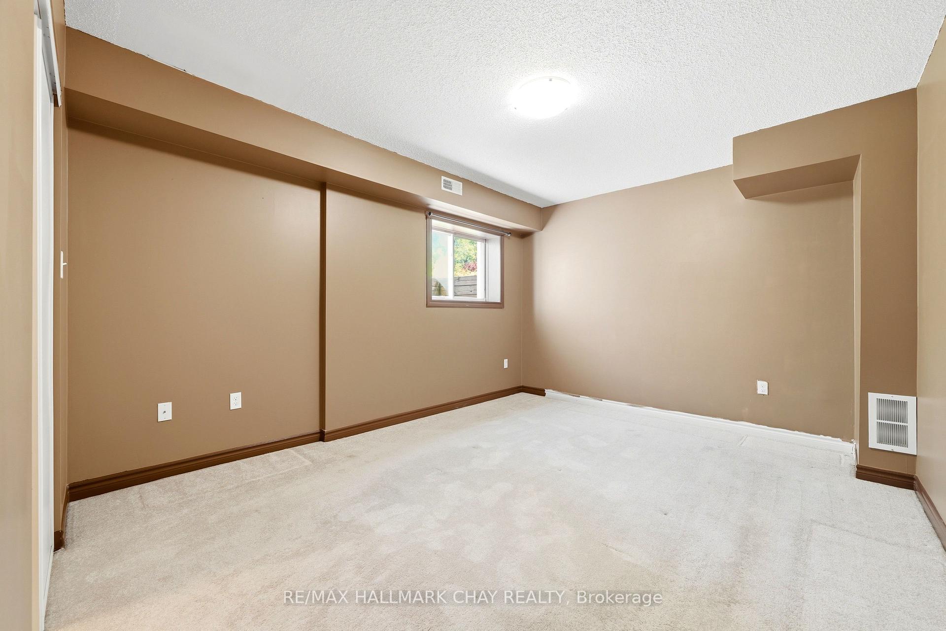 Photo 26 of Unit 1, 408 Veterans Drive, Barrie, Holly — HOMEH