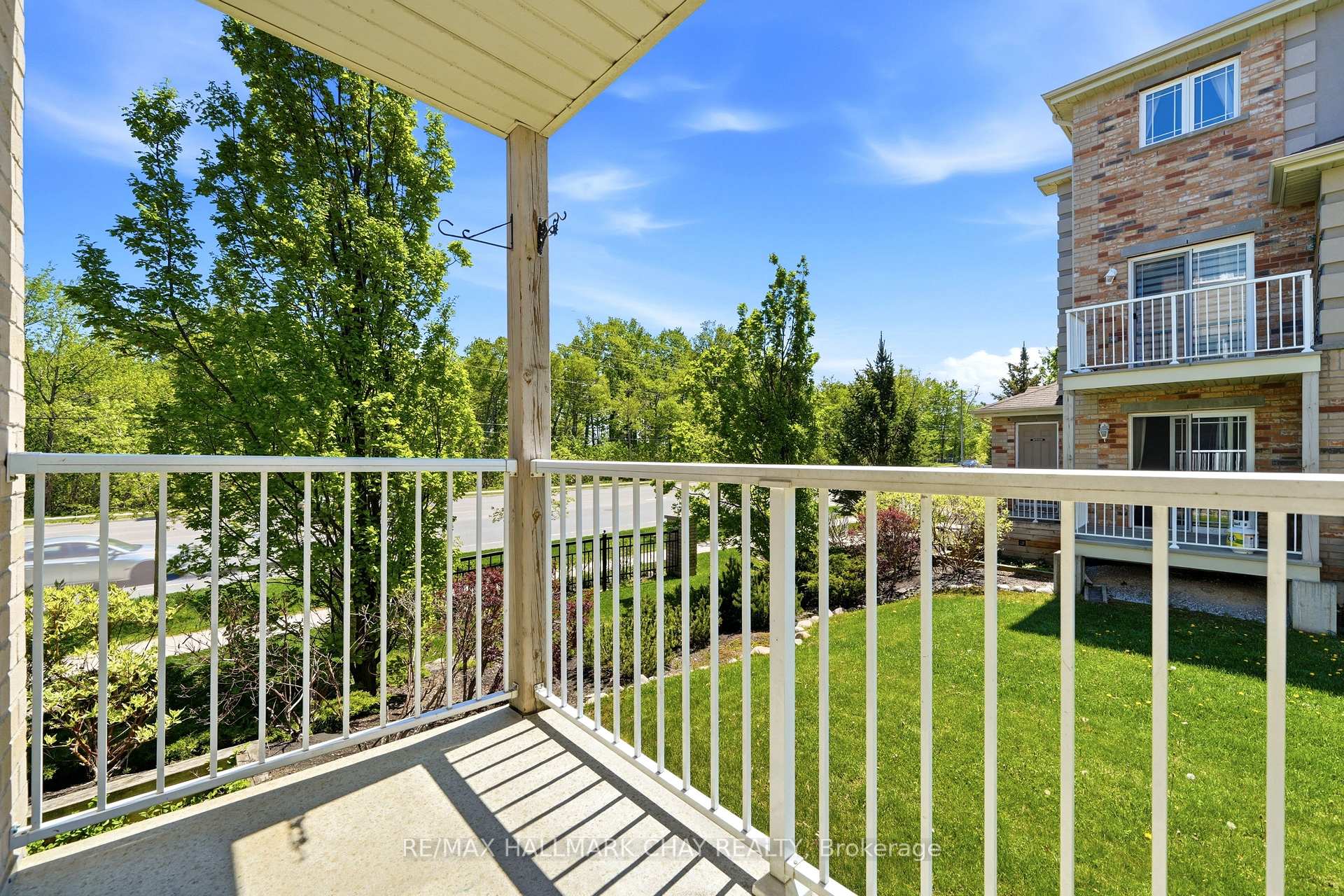 Photo 33 of Unit 1, 408 Veterans Drive, Barrie, Holly — HOMEH