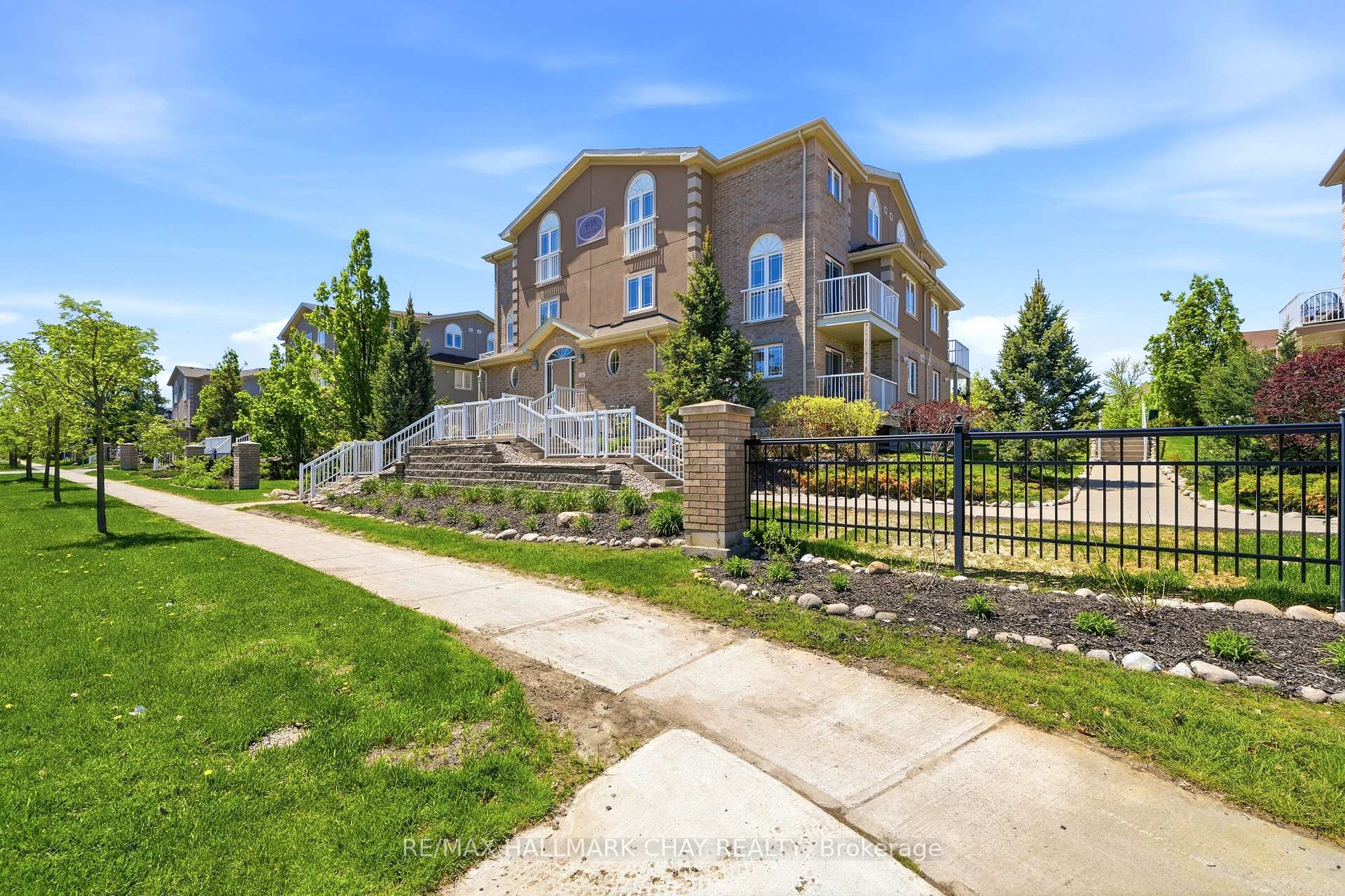 Photo 35 of Unit 1, 408 Veterans Drive, Barrie, Holly — HOMEH