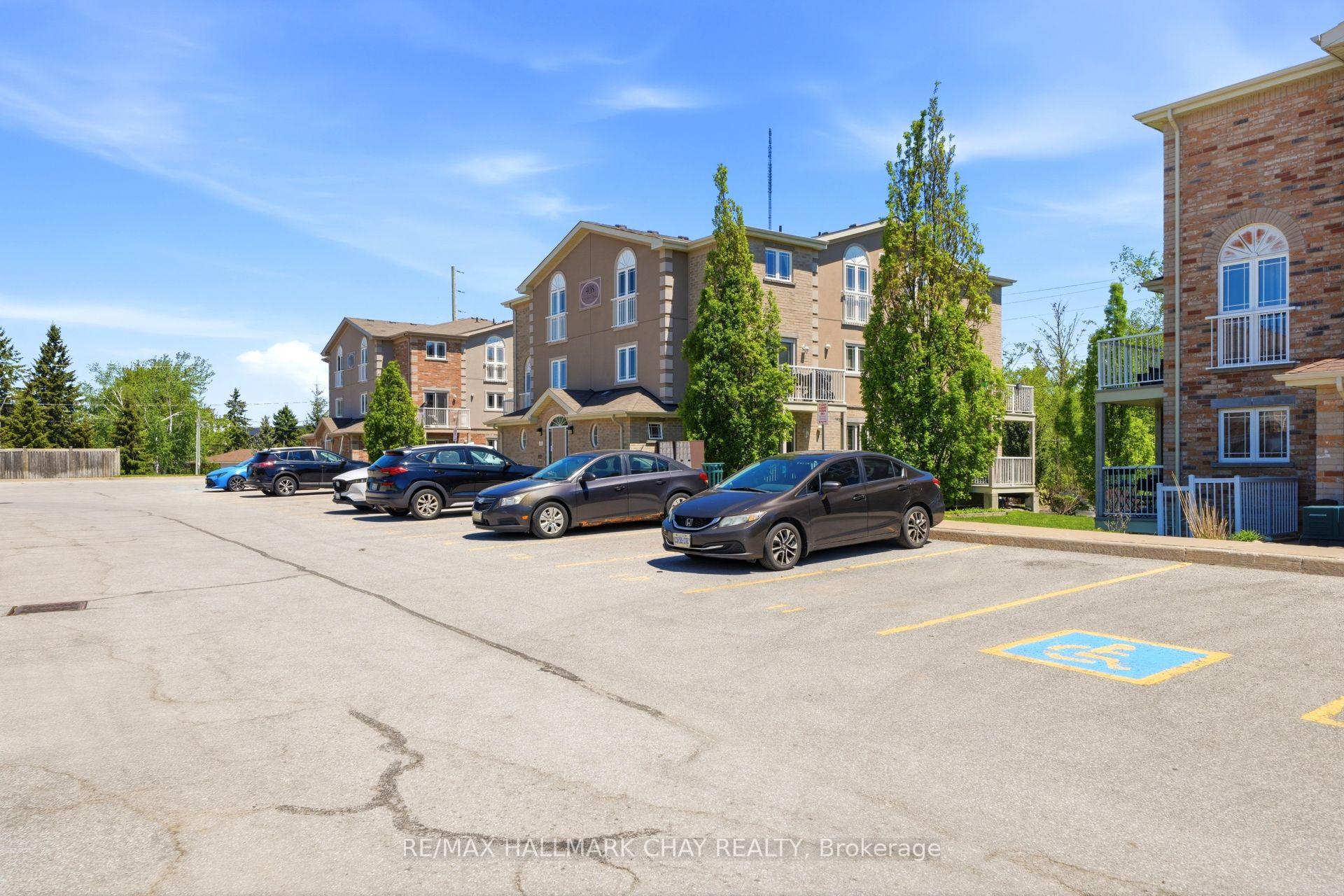 Photo 37 of Unit 1, 408 Veterans Drive, Barrie, Holly — HOMEH