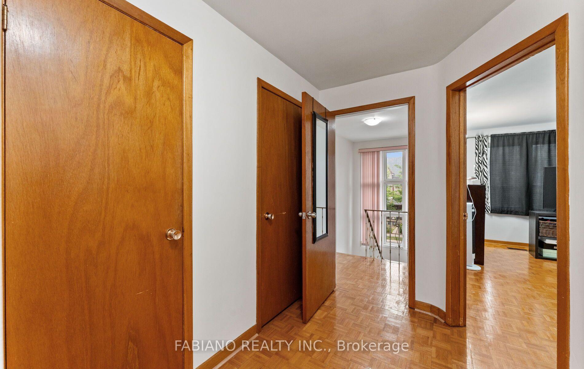 Photo 22 of 549 Gladstone Avenue, Toronto, Dovercourt-Wallace Emerson-Junction — HOMEH