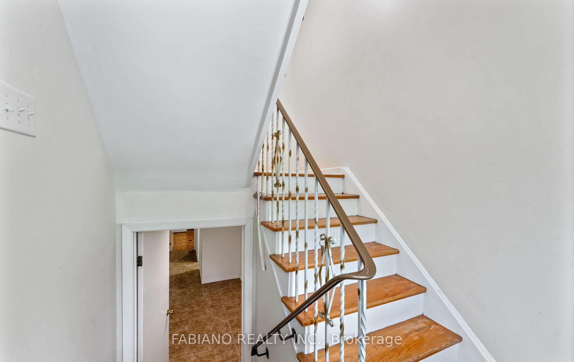 Photo 34 of 549 Gladstone Avenue, Toronto, Dovercourt-Wallace Emerson-Junction — HOMEH